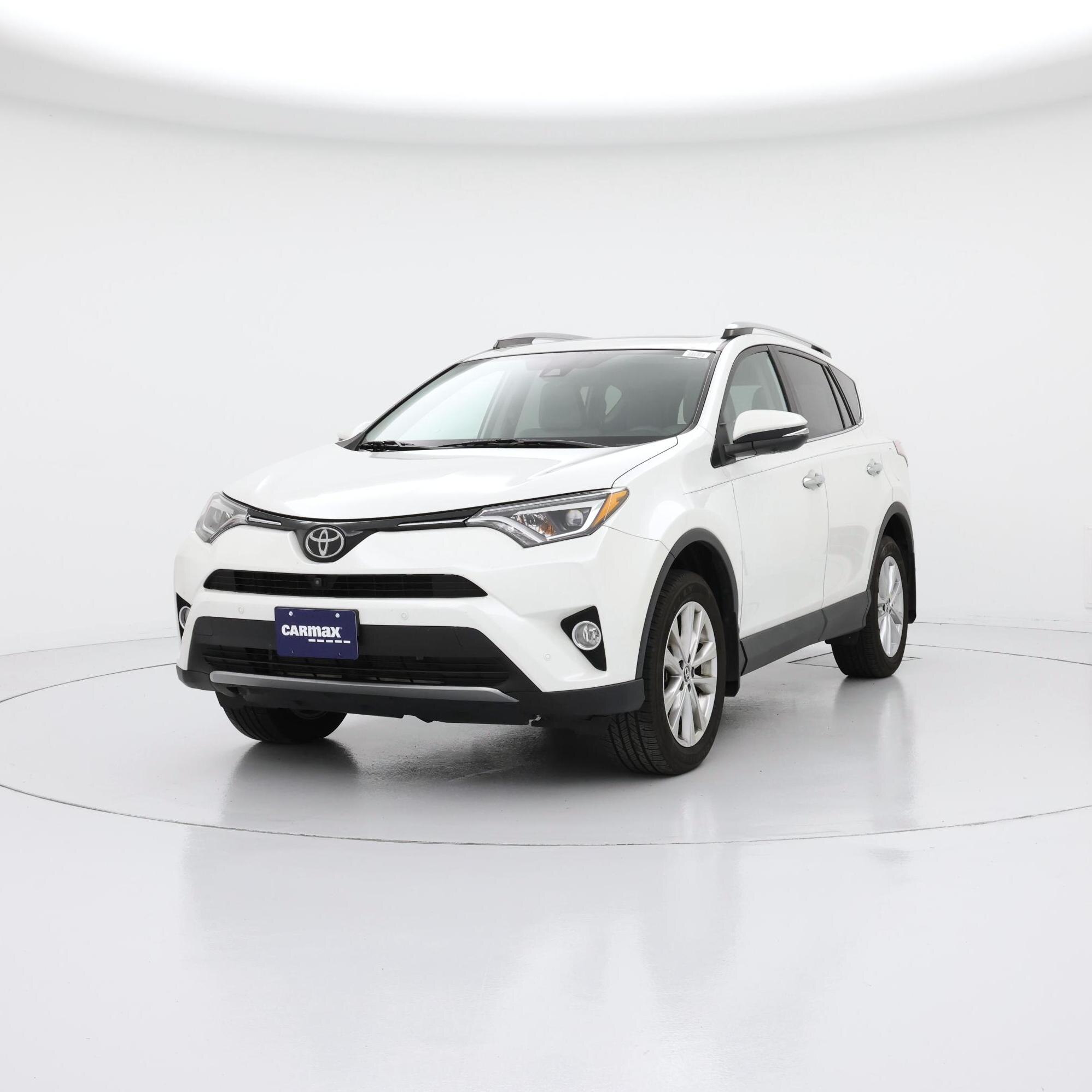 Thumbnail: 2018 Toyota RAV4 - 4