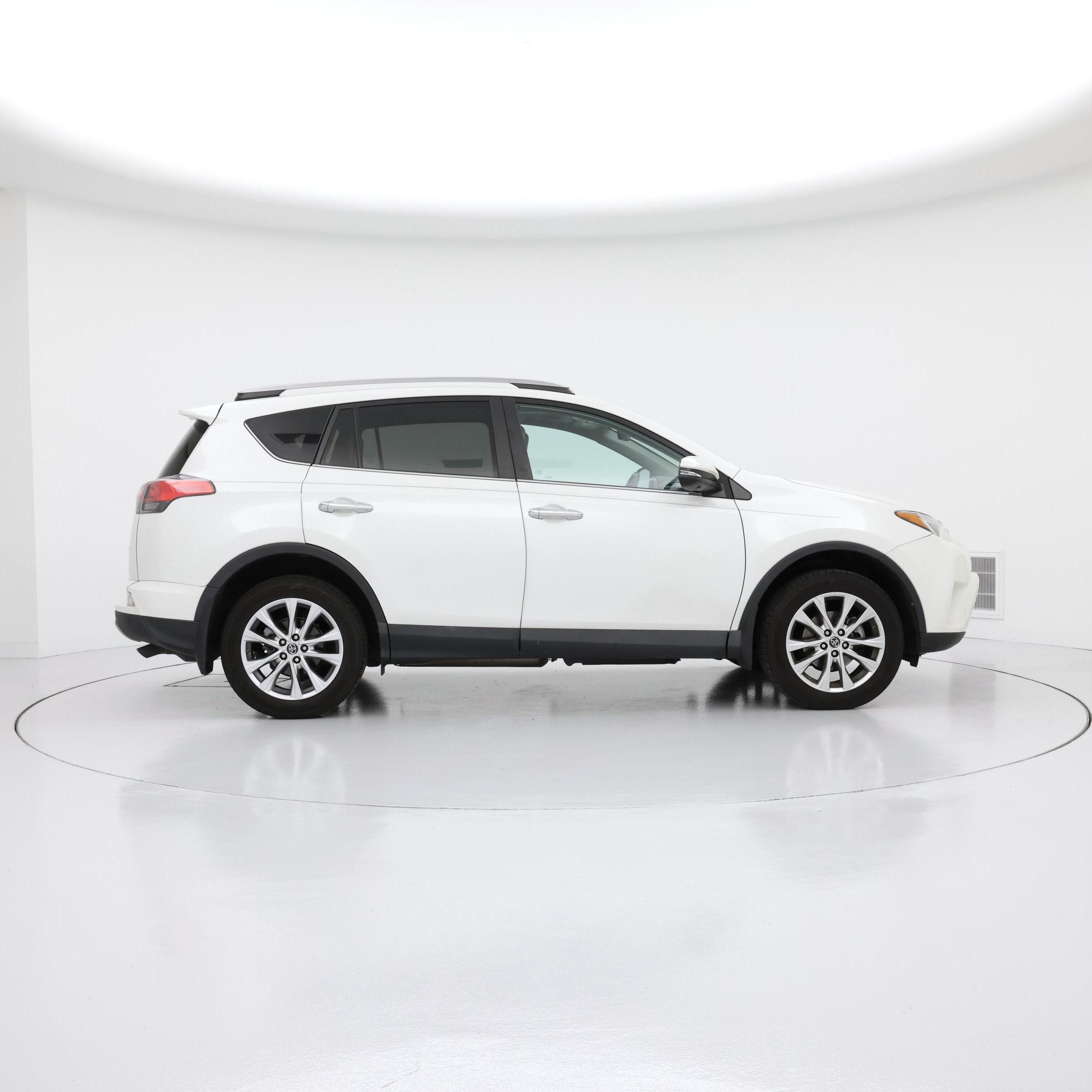 Thumbnail: 2018 Toyota RAV4 - 7