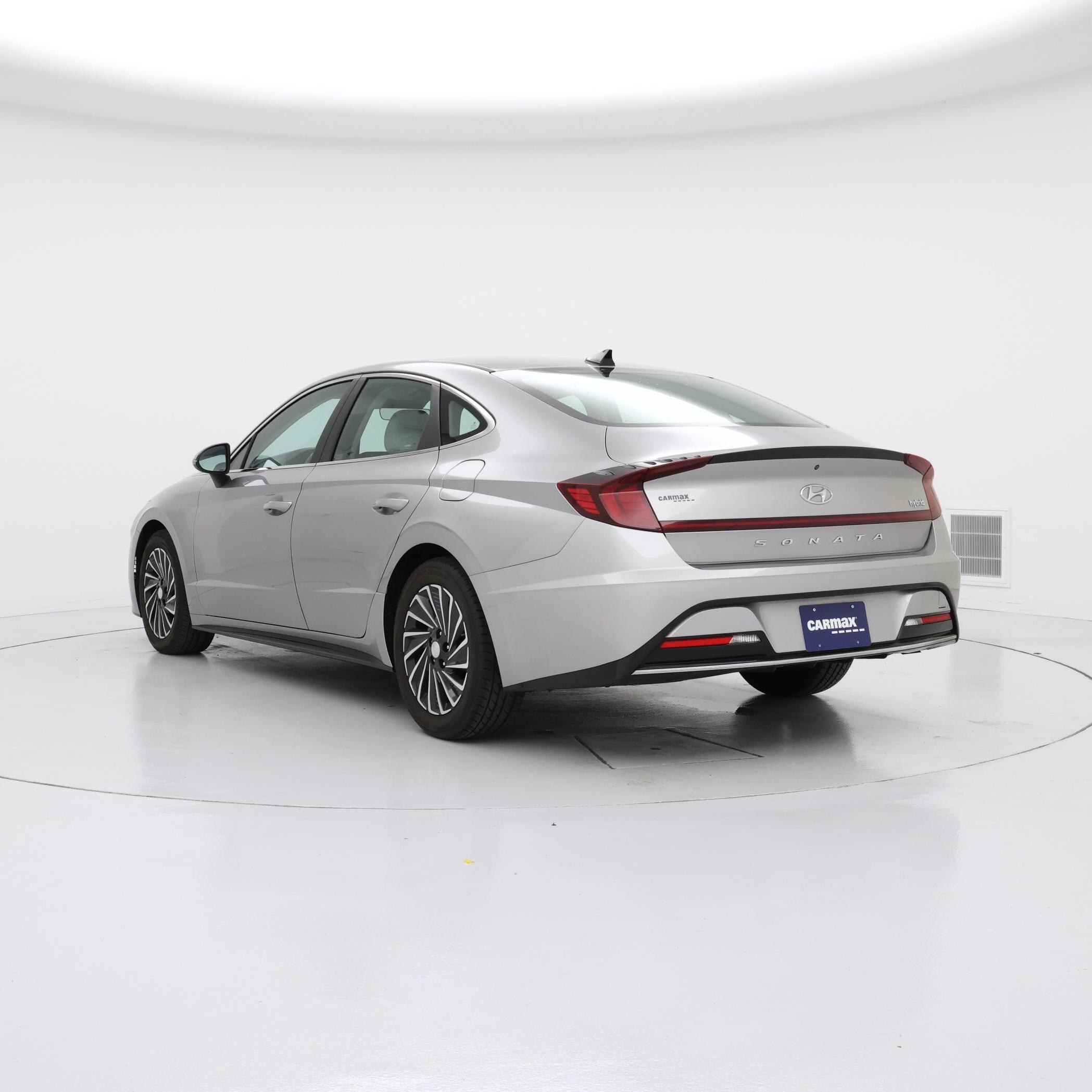 Thumbnail: 2021 Hyundai Sonata - 2