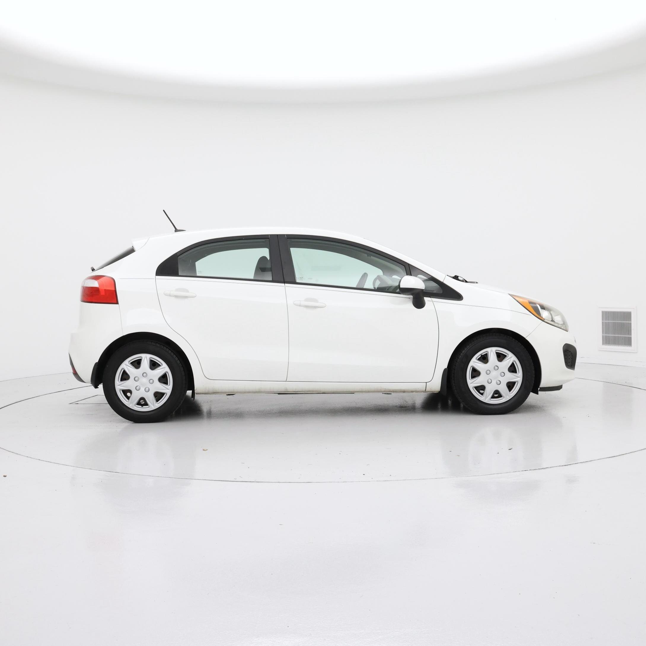 Thumbnail: 2015 Kia Rio5 - 7