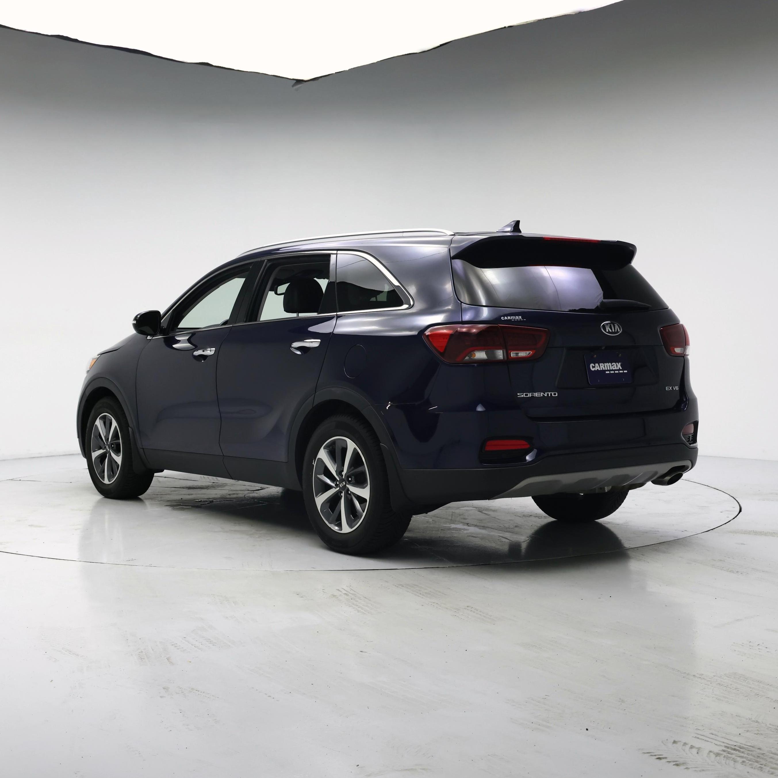 Thumbnail: 2019 Kia Sorento - 2