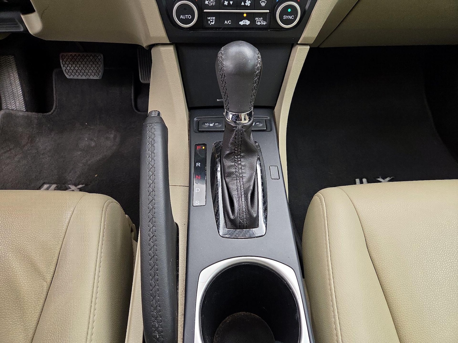 2016 Acura ILX Base - Photo 18