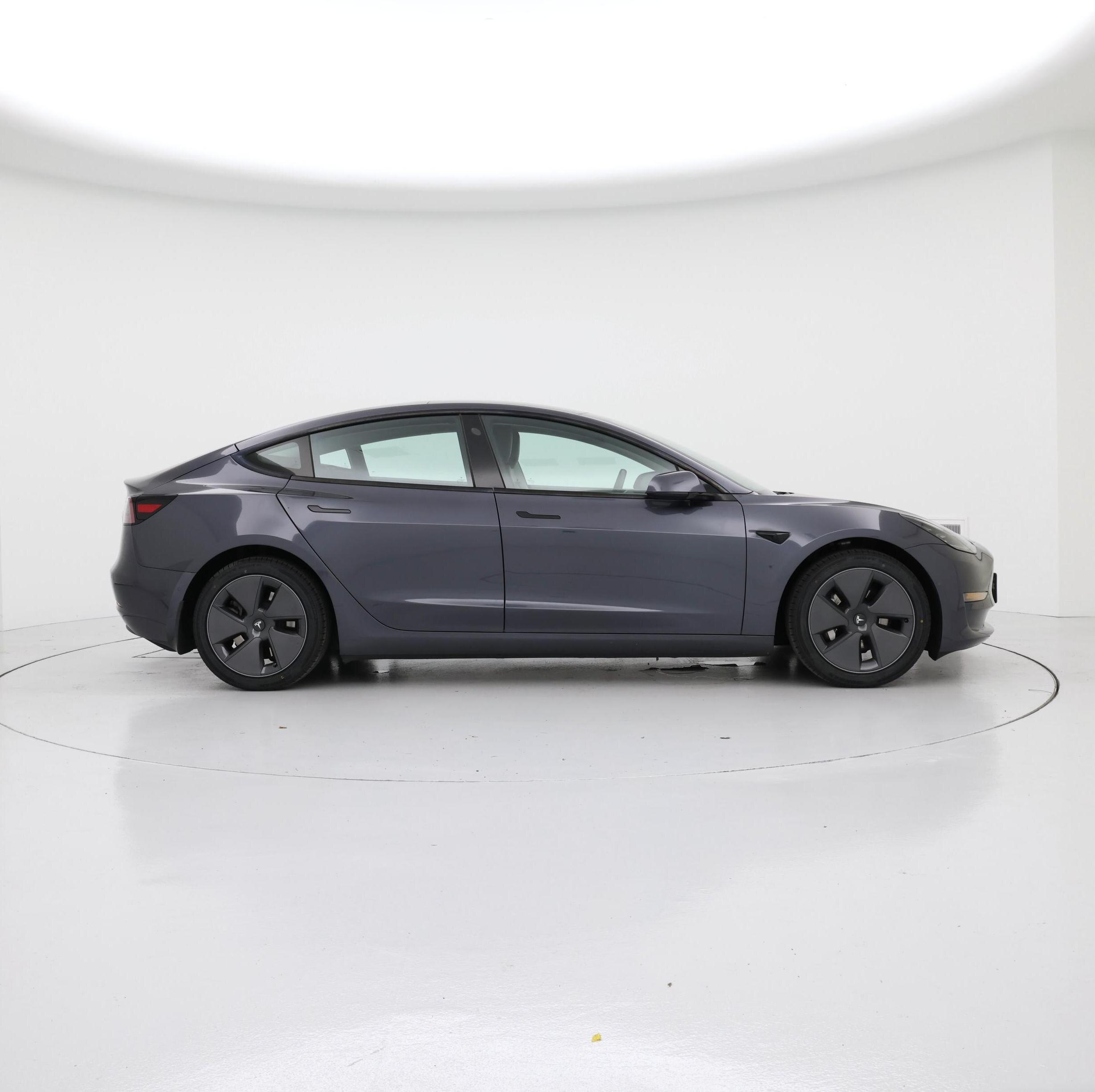Thumbnail: 2021 Tesla Model 3 - 7