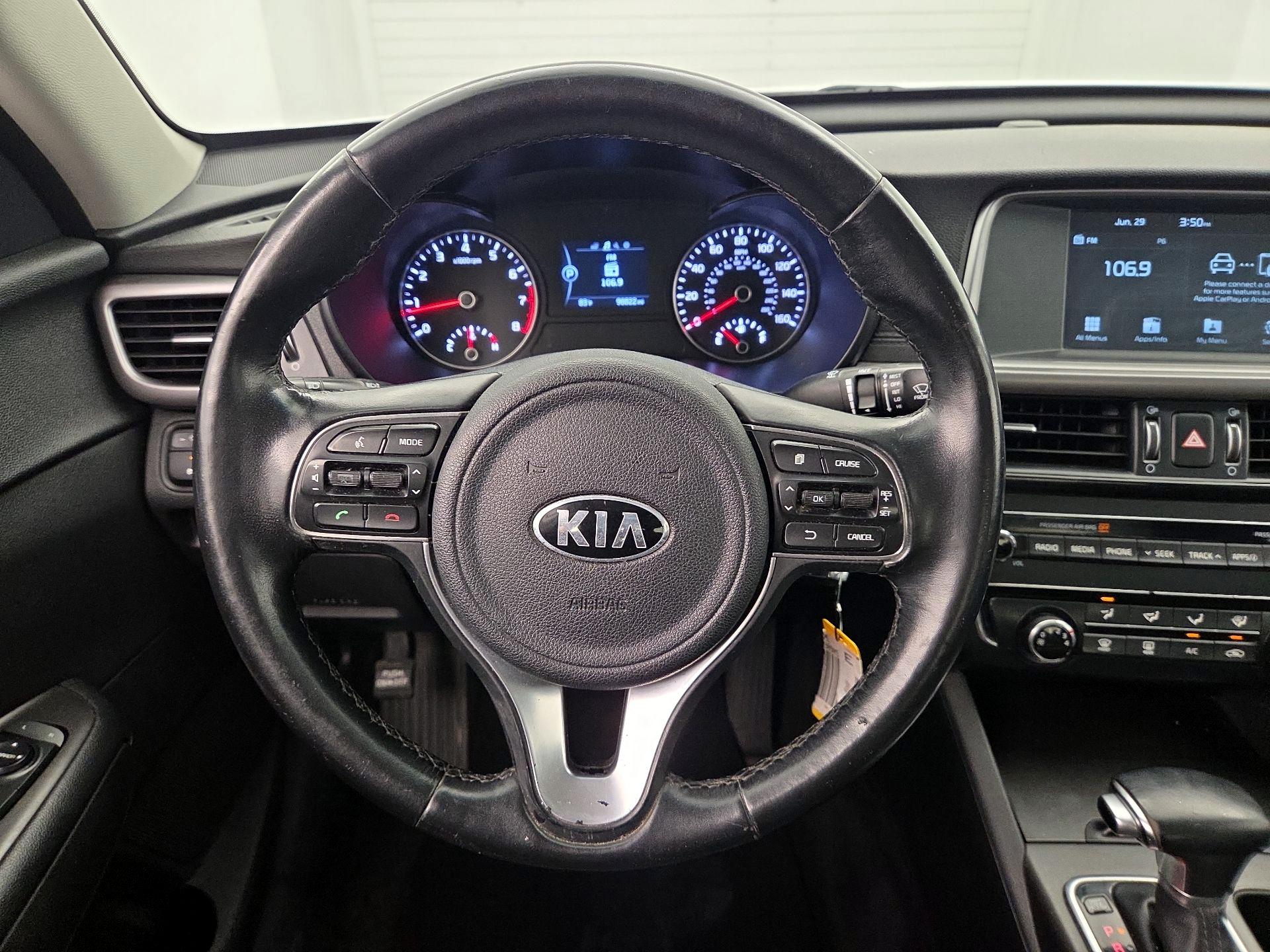 Thumbnail: 2018 Kia Optima - 10