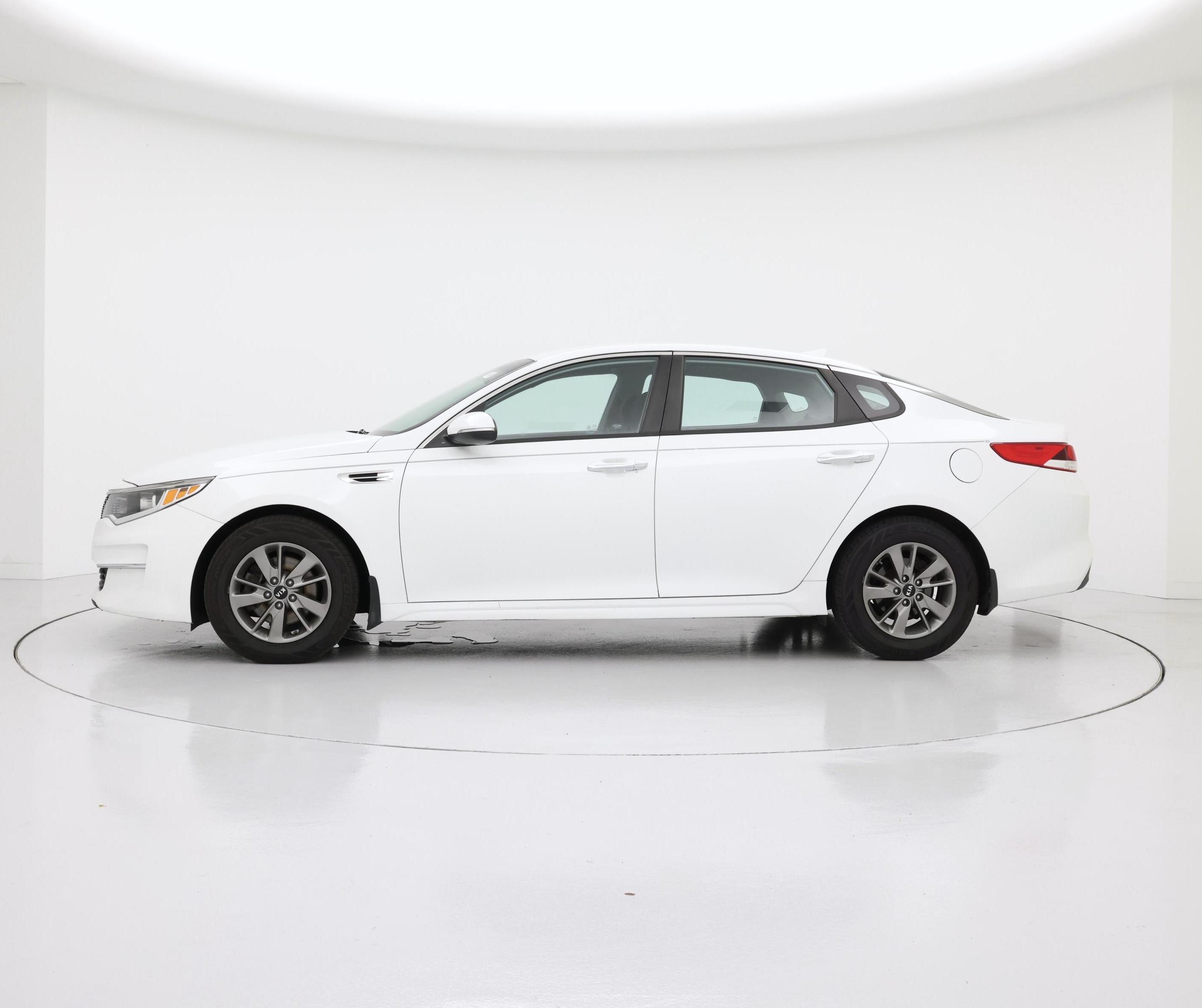 Thumbnail: 2018 Kia Optima - 3