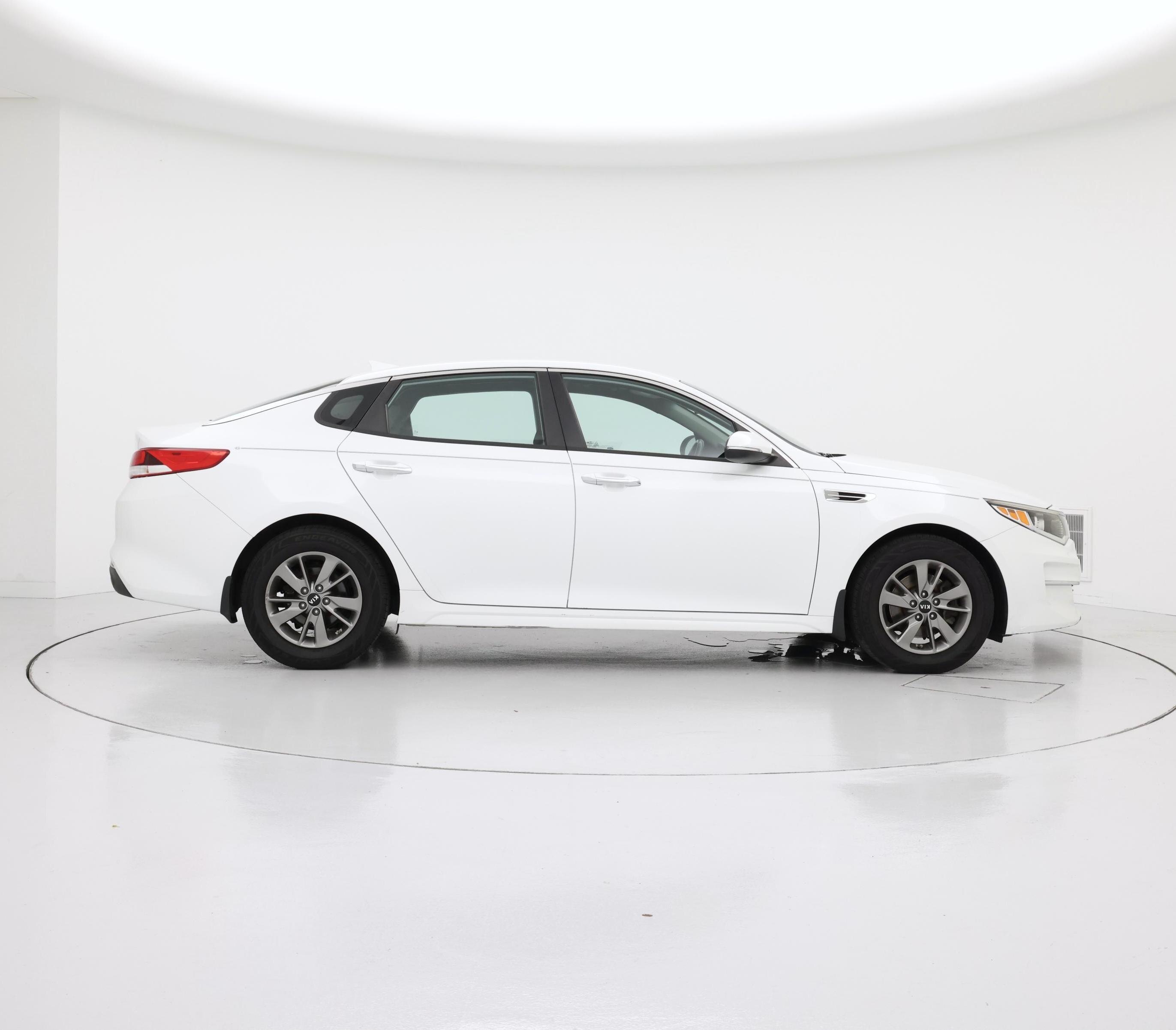 Thumbnail: 2018 Kia Optima - 7