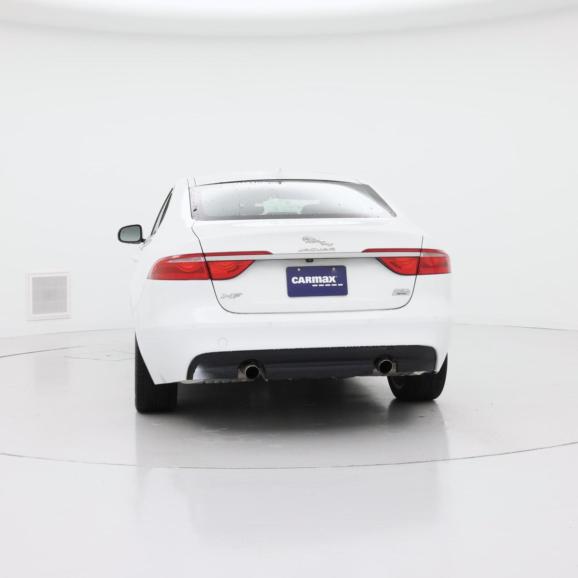 Thumbnail: 2020 Jaguar XF - 6