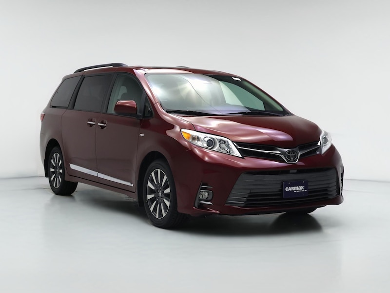 2018 Toyota Sienna XLE