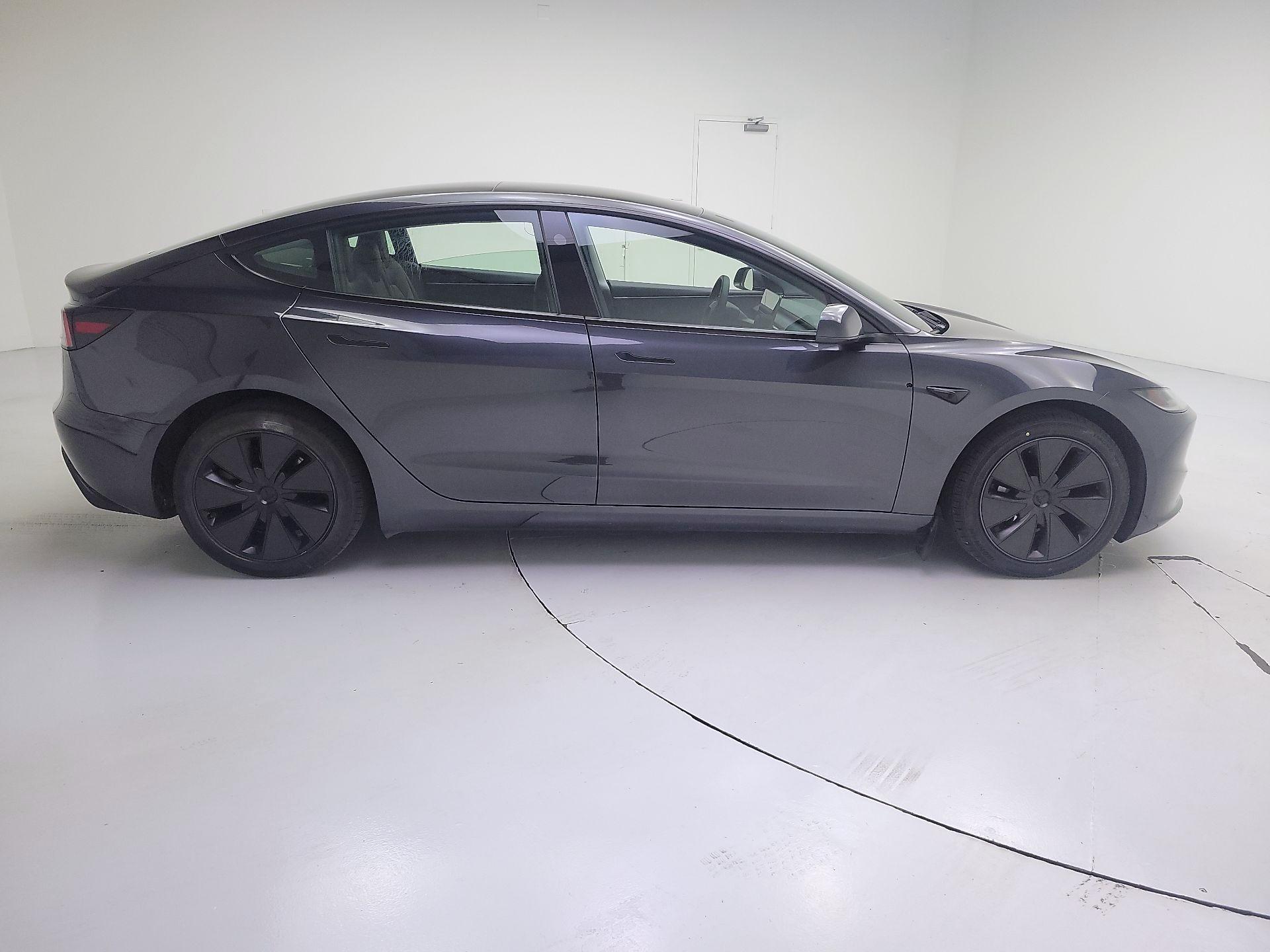 Thumbnail: 2025 Tesla Model 3 - 4