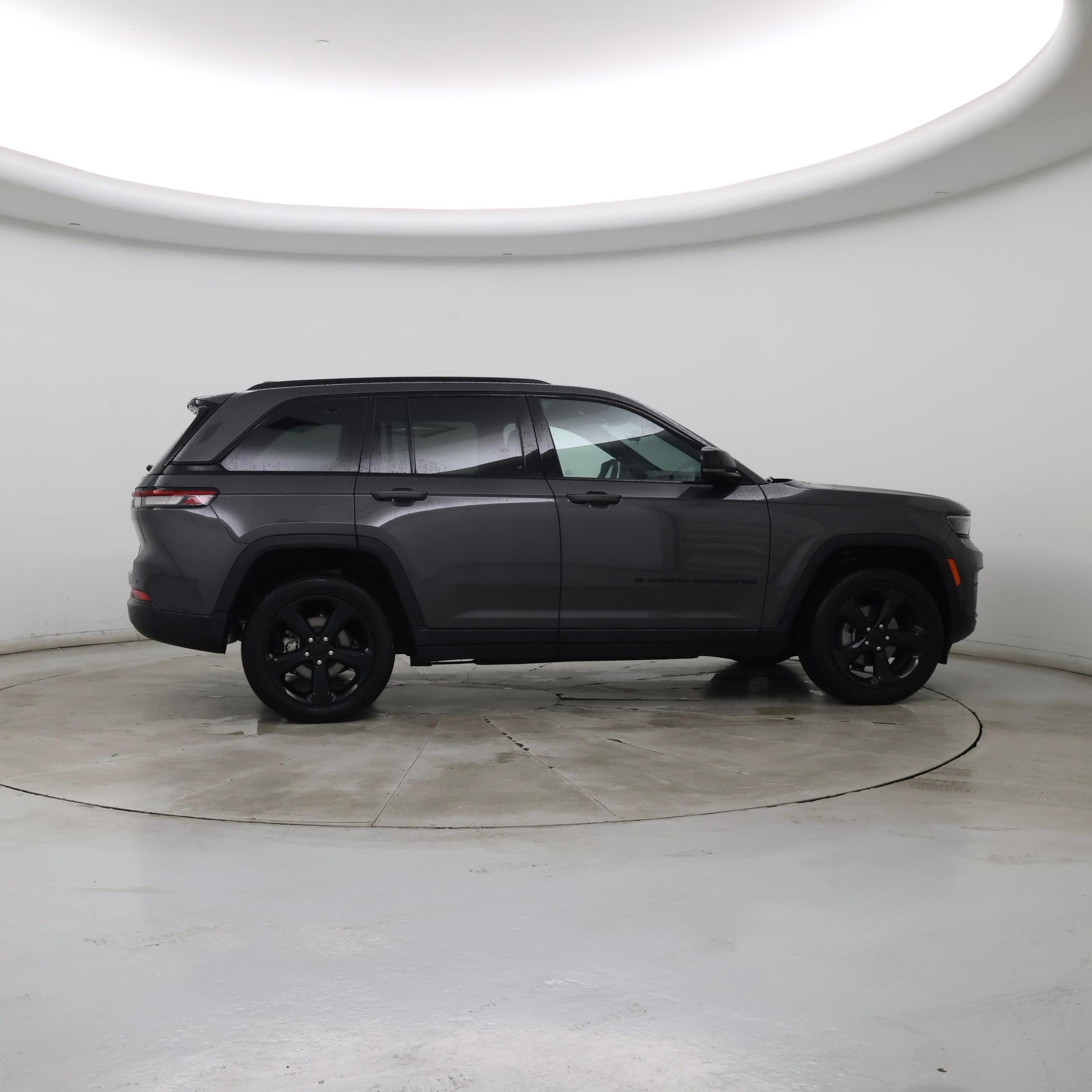 Thumbnail: 2025 Jeep Grand Cherokee - 7