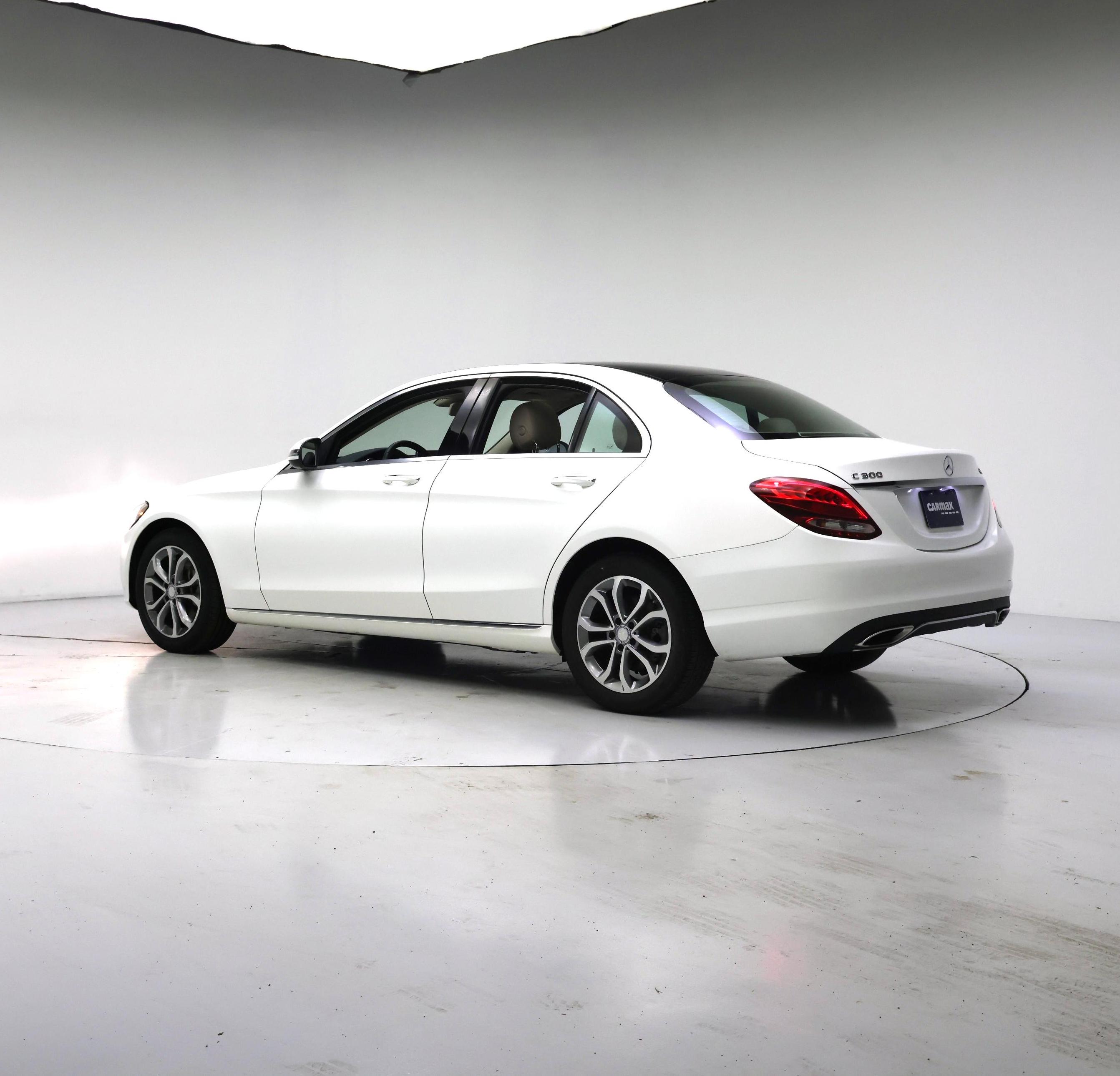 Thumbnail: 2017 Mercedes-Benz C-Class - 2
