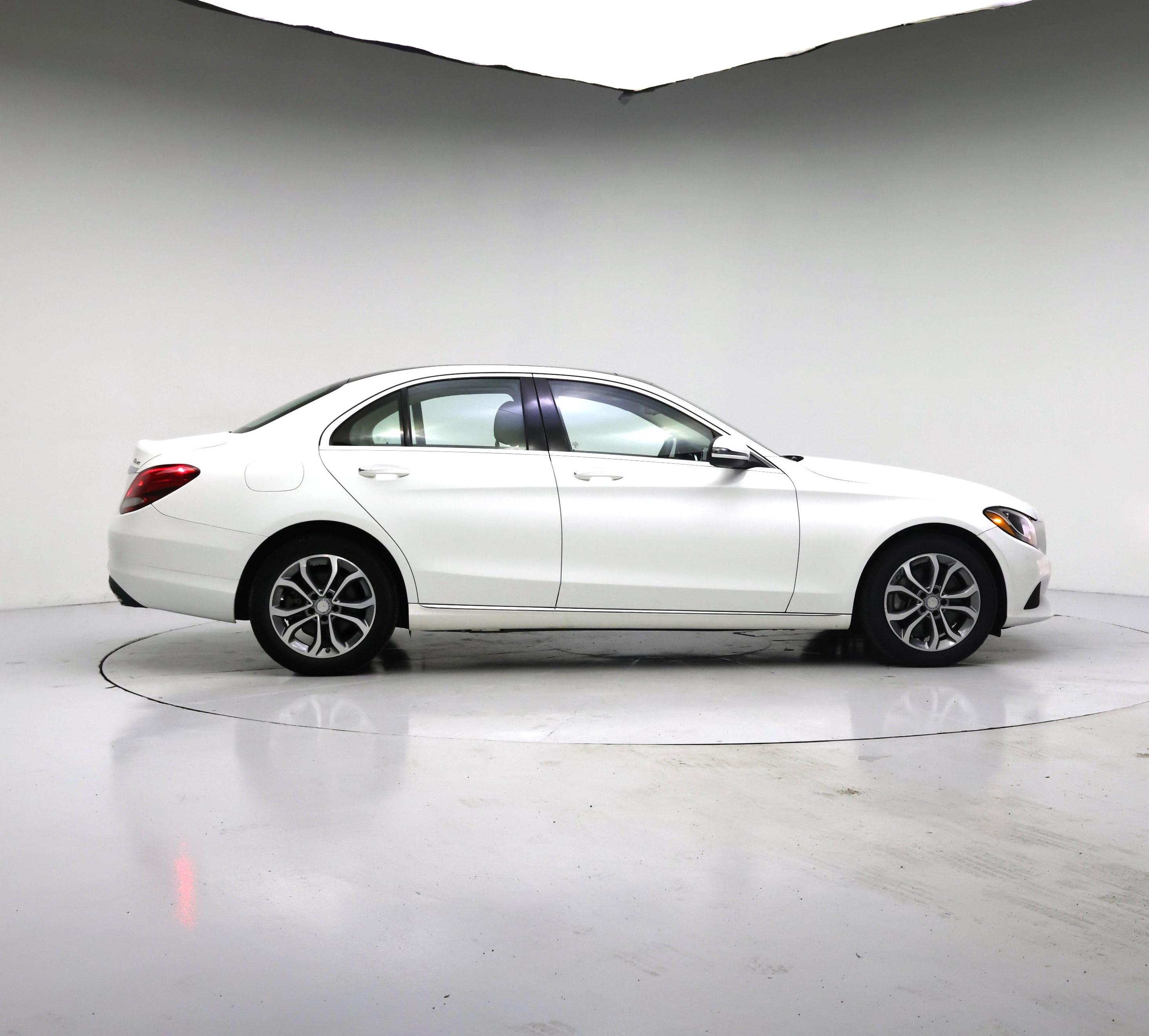 Thumbnail: 2017 Mercedes-Benz C-Class - 7