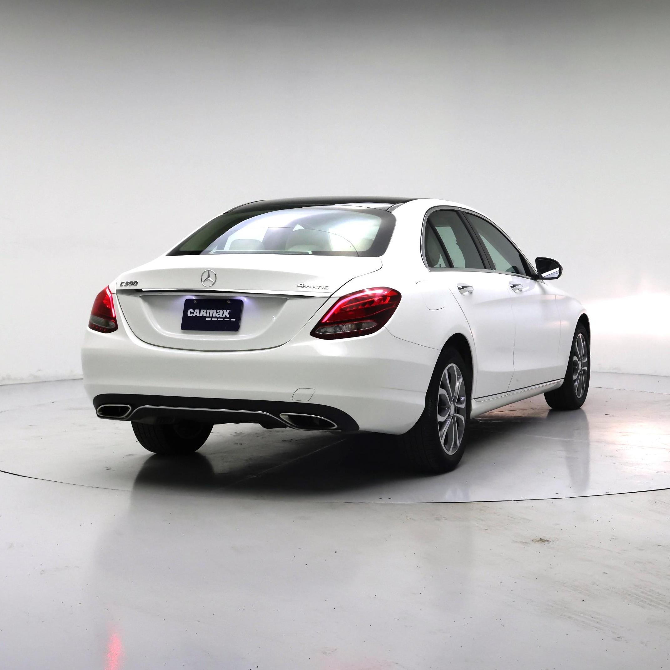Thumbnail: 2017 Mercedes-Benz C-Class - 8