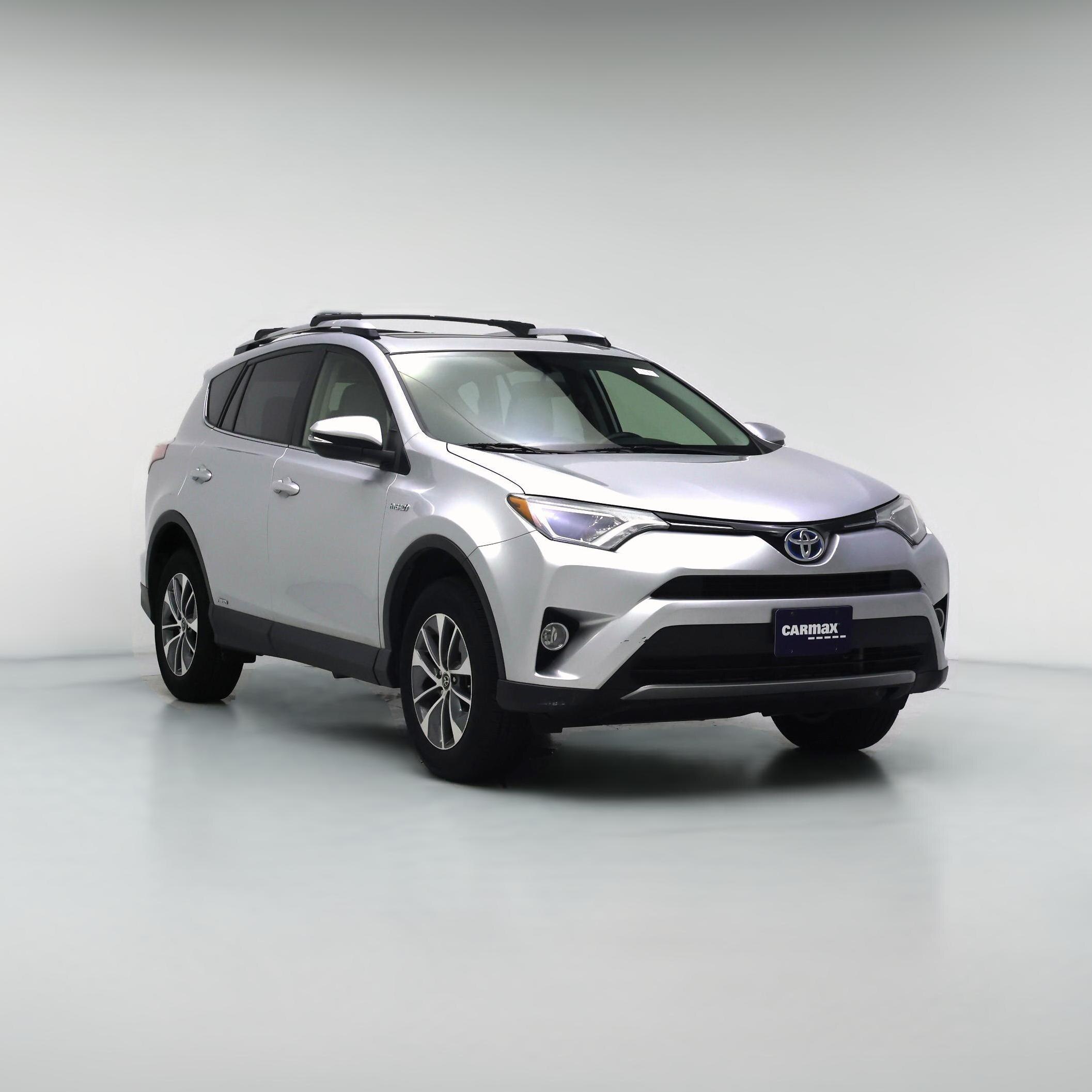 Thumbnail: 2016 Toyota RAV4 - 1