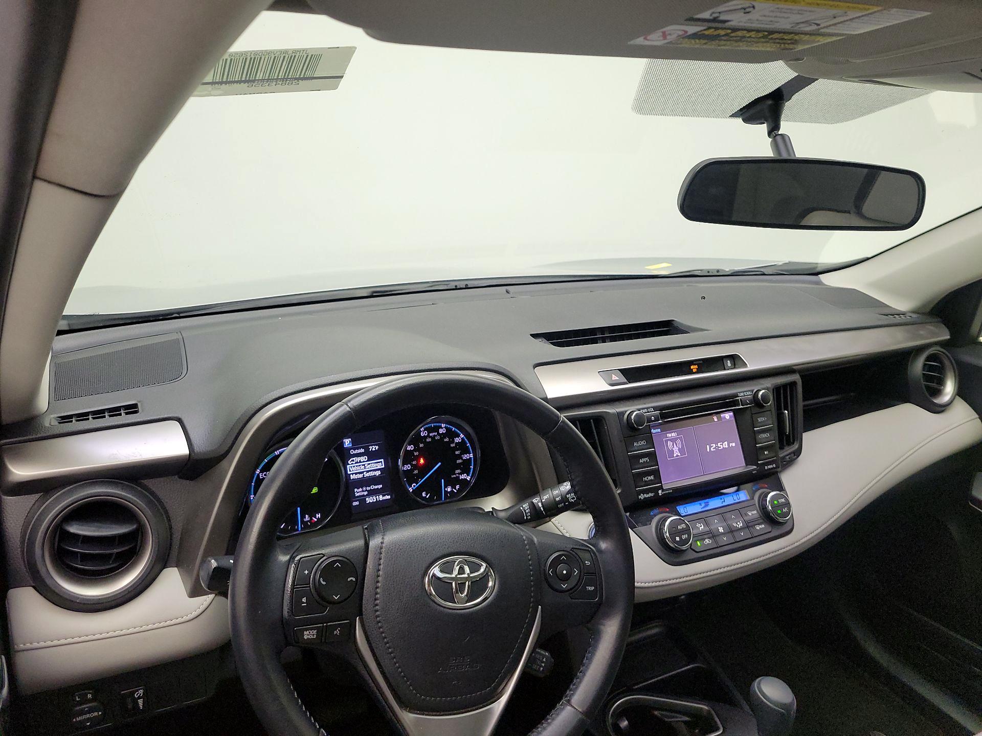 Thumbnail: 2016 Toyota RAV4 - 9