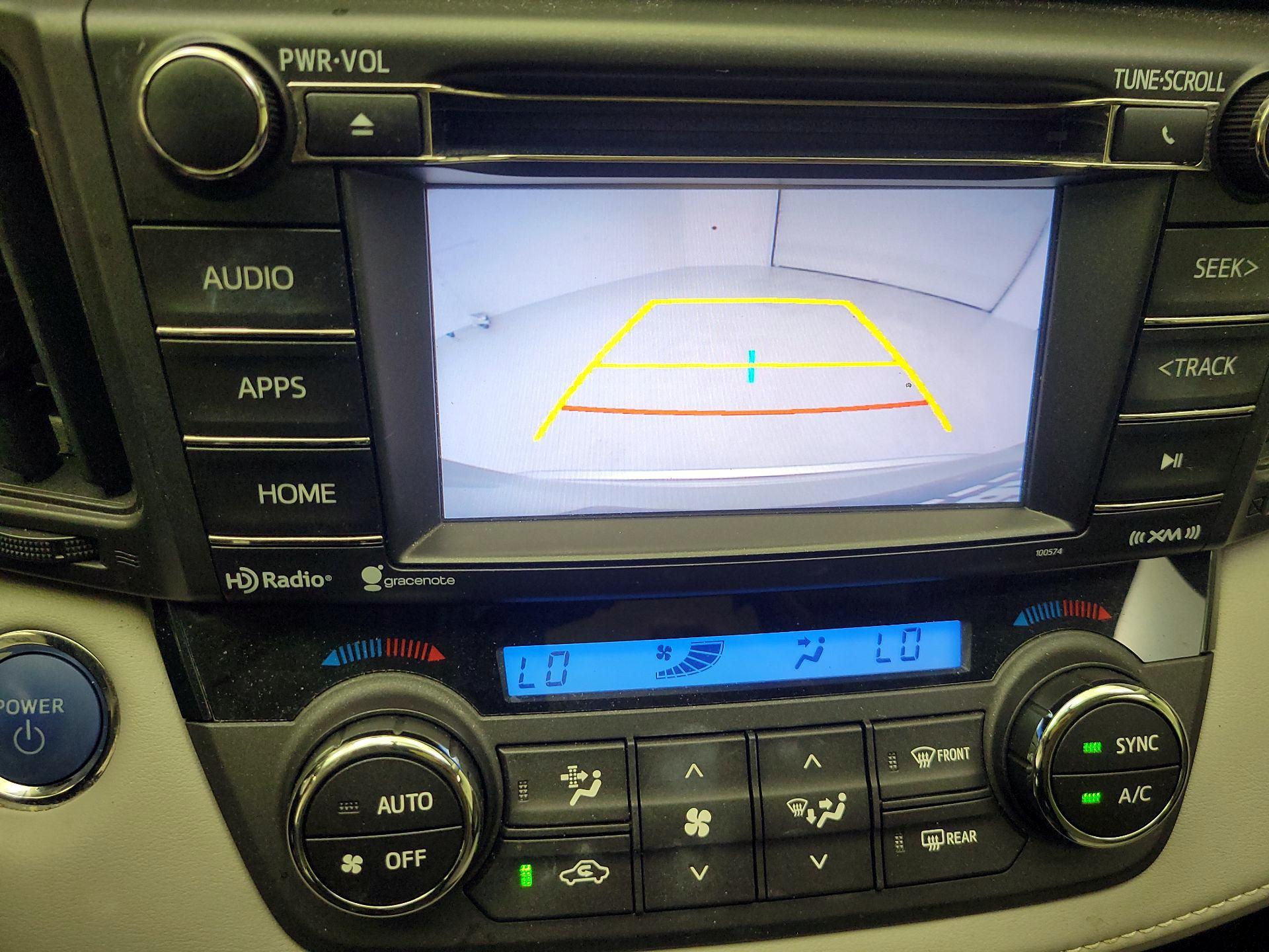 Thumbnail: 2016 Toyota RAV4 - 14
