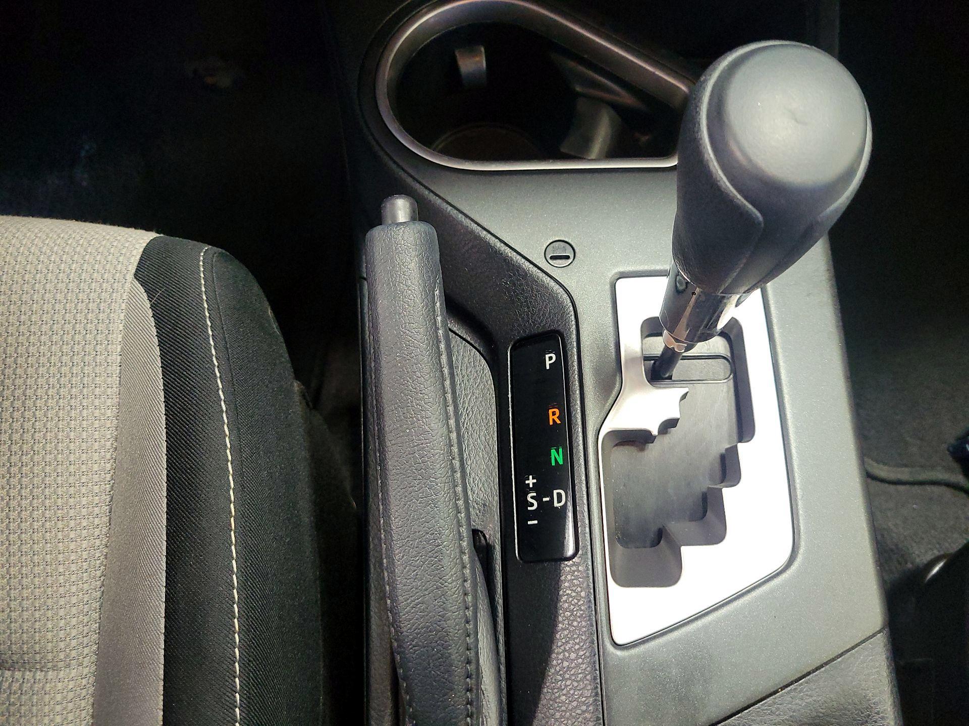 Thumbnail: 2016 Toyota RAV4 - 17
