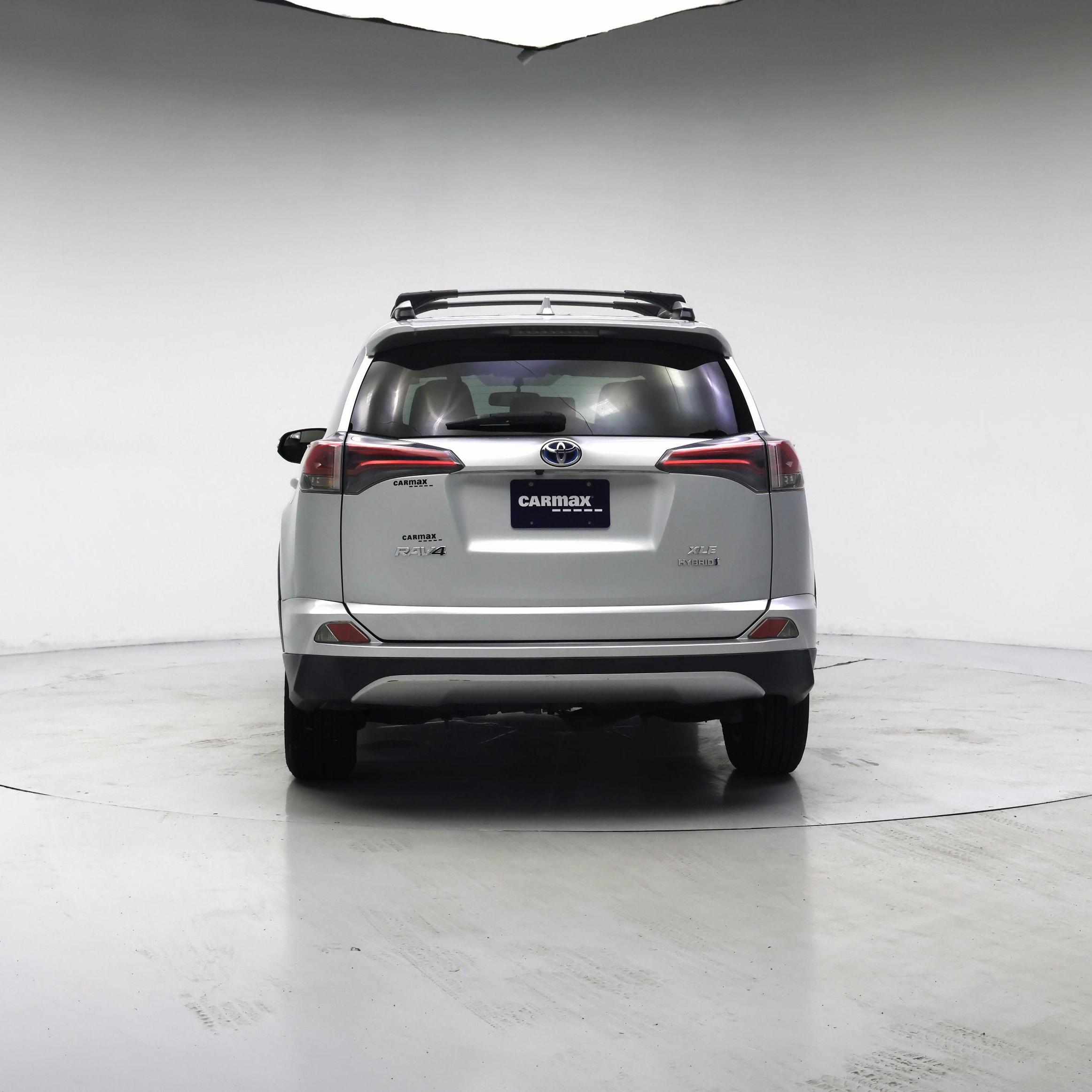 Thumbnail: 2016 Toyota RAV4 - 6
