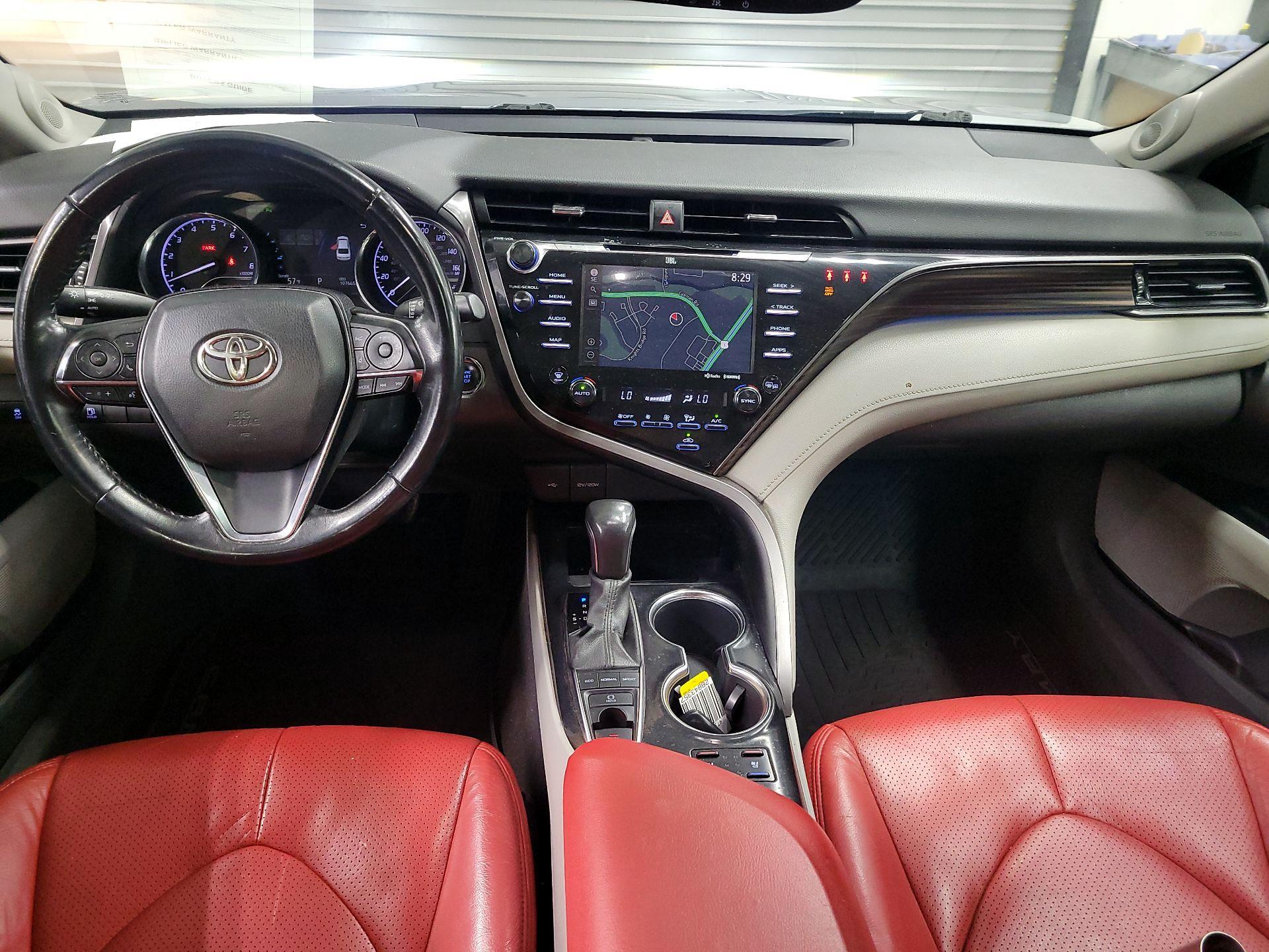 Thumbnail: 2020 Toyota Camry - 9