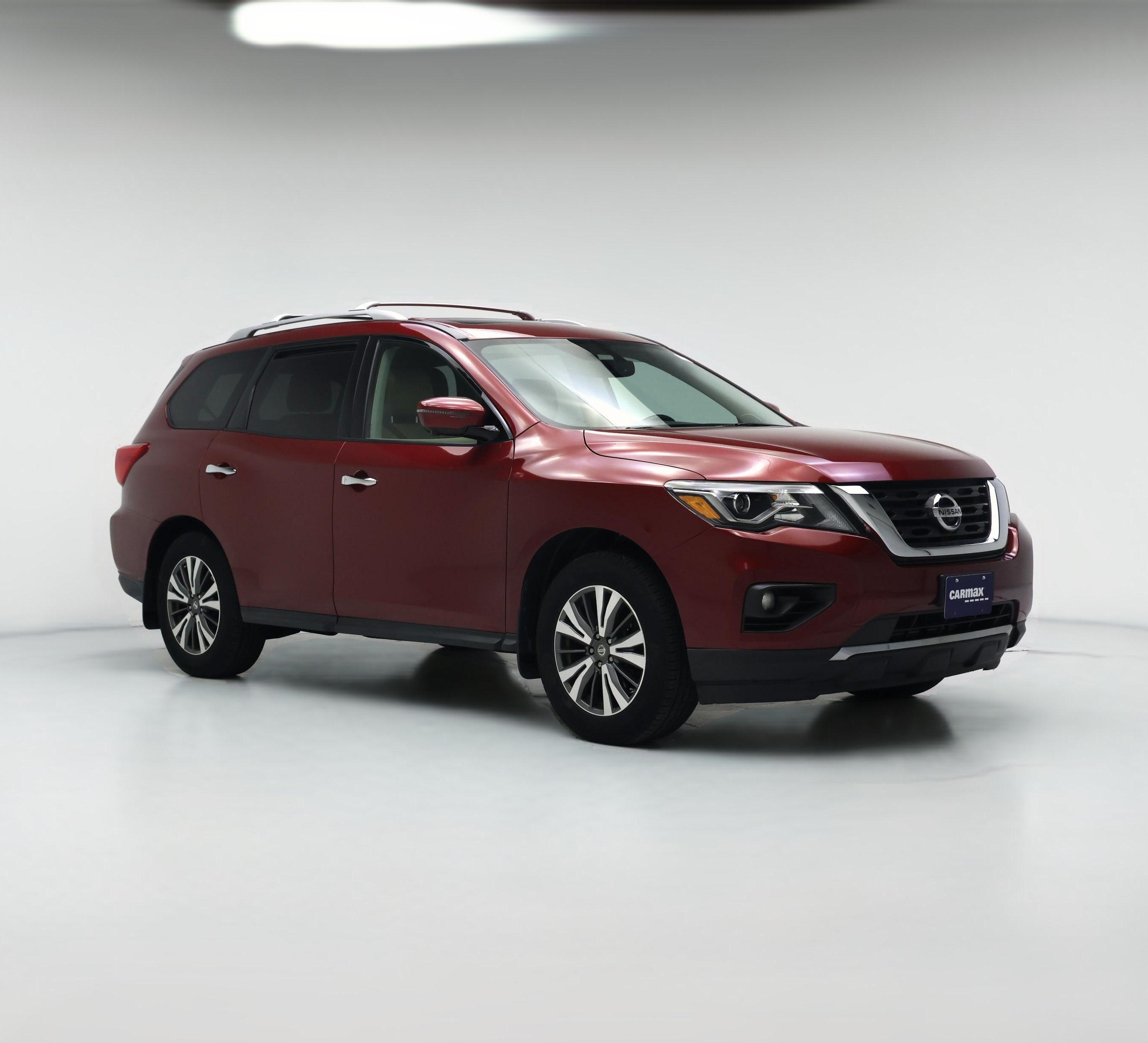 Thumbnail: 2017 Nissan Pathfinder - 1