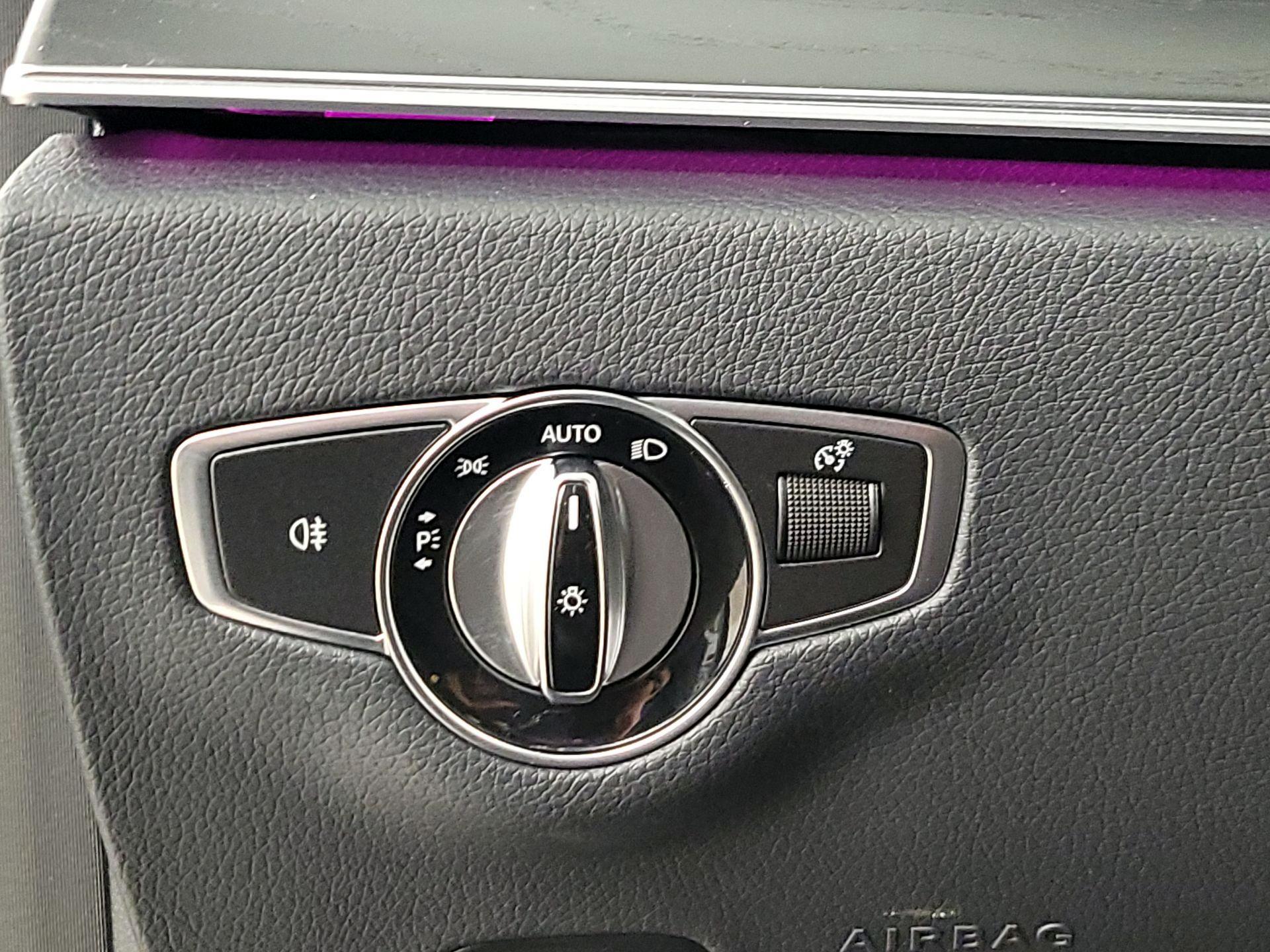Thumbnail: 2020 Mercedes-Benz E-Class - 13