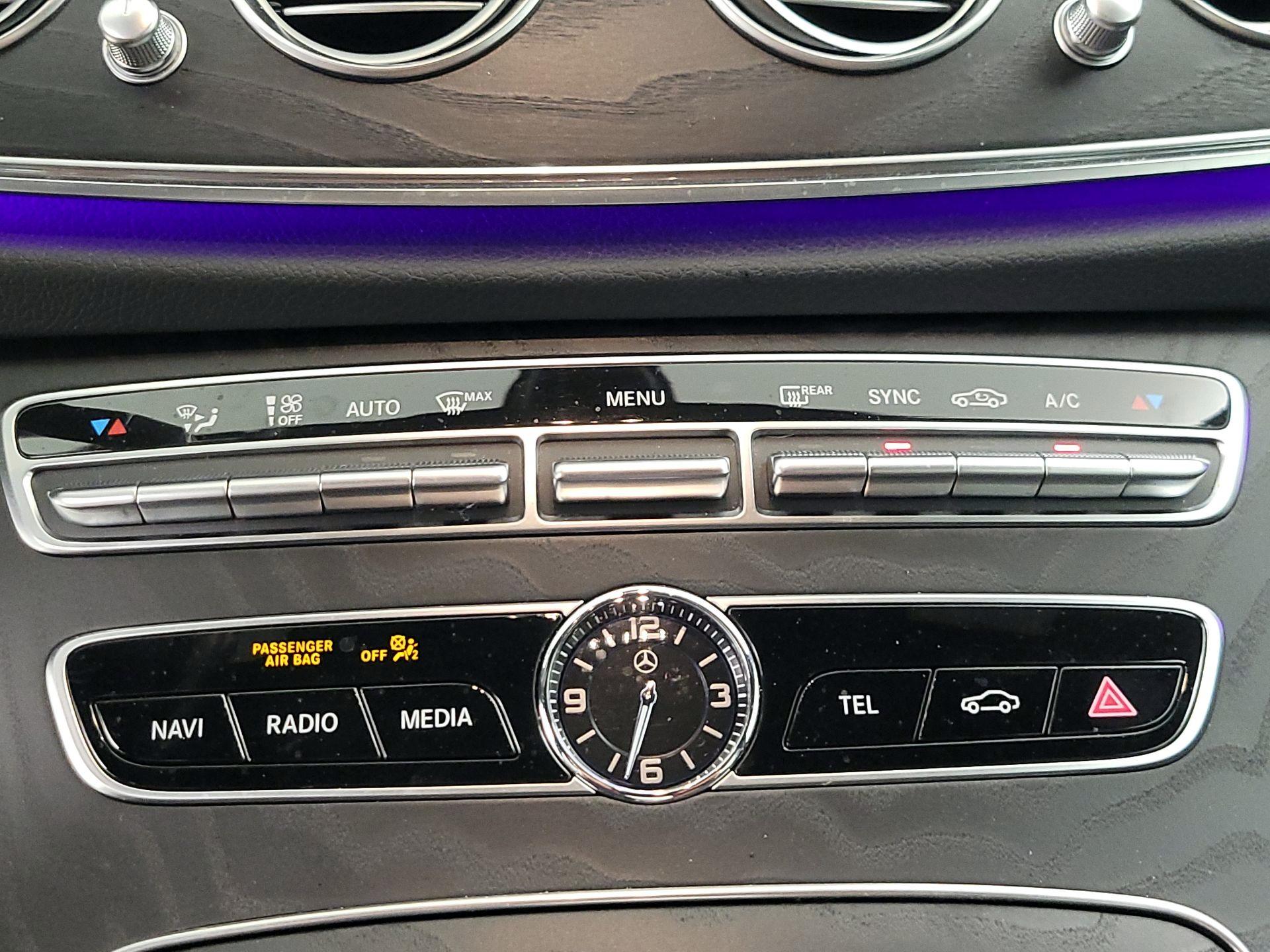 Thumbnail: 2020 Mercedes-Benz E-Class - 17