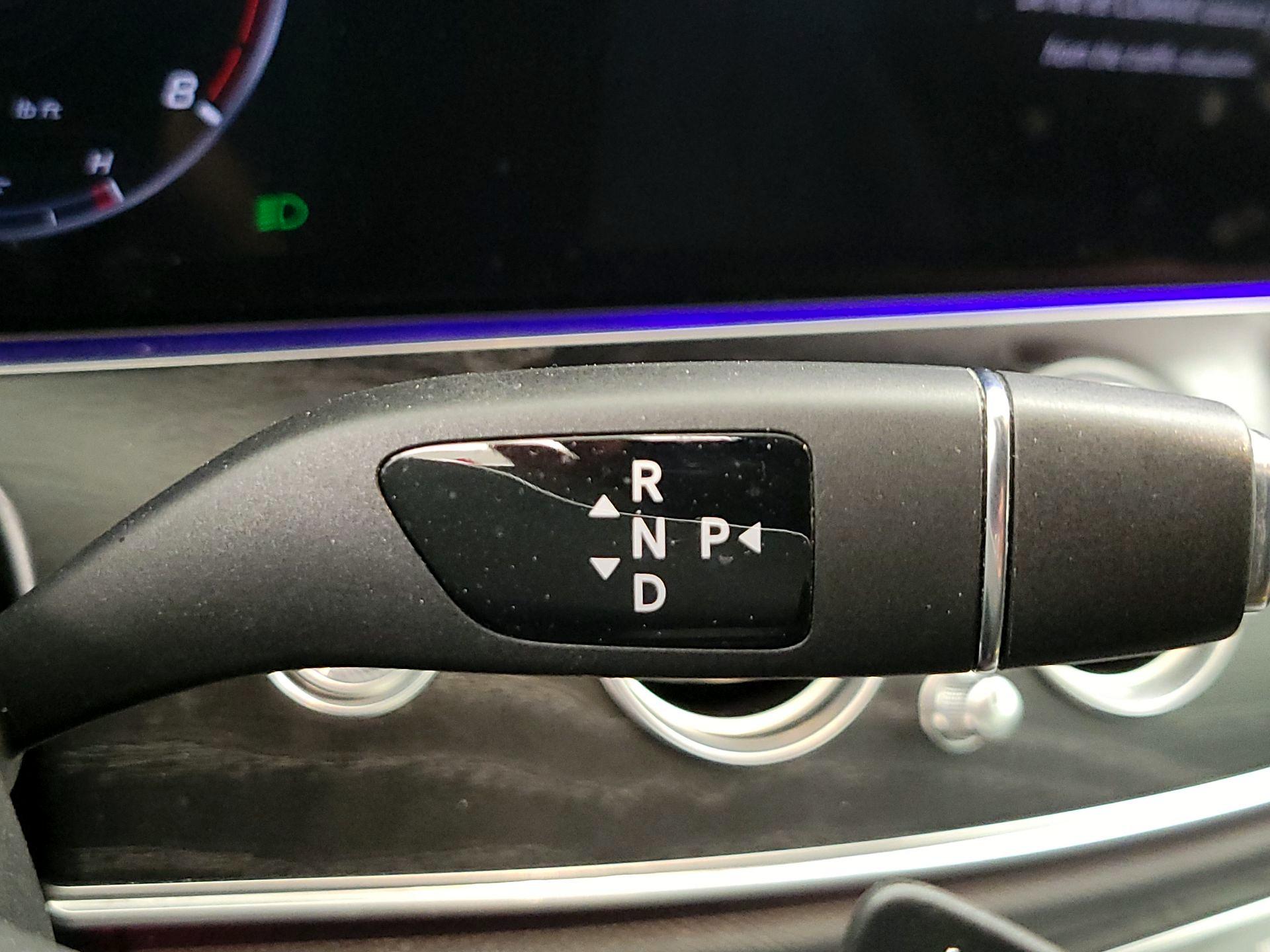 Thumbnail: 2020 Mercedes-Benz E-Class - 18