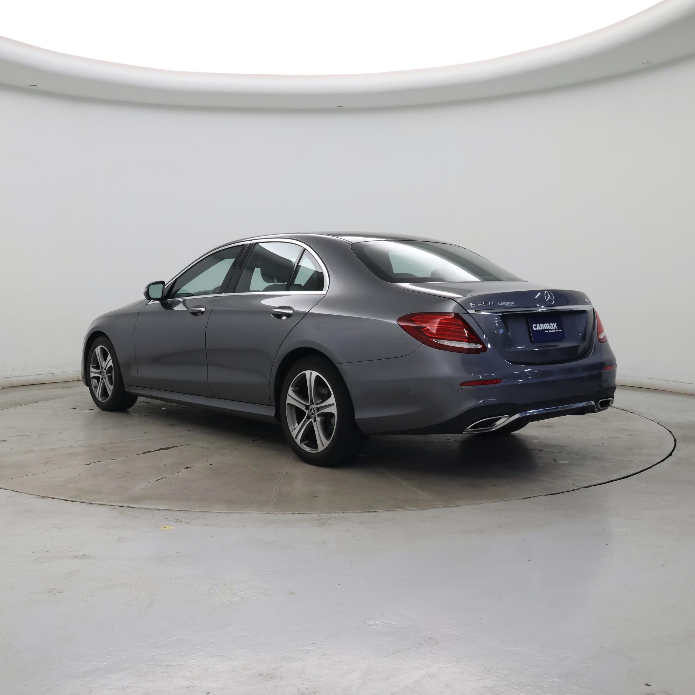 Thumbnail: 2020 Mercedes-Benz E-Class - 2