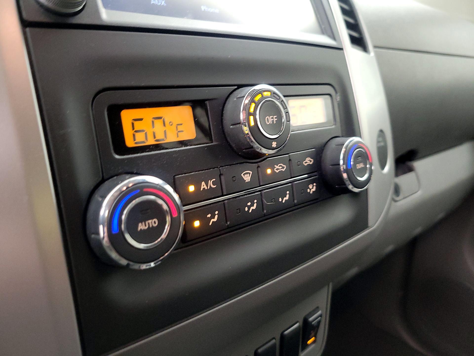 Thumbnail: 2021 Nissan Frontier - 16