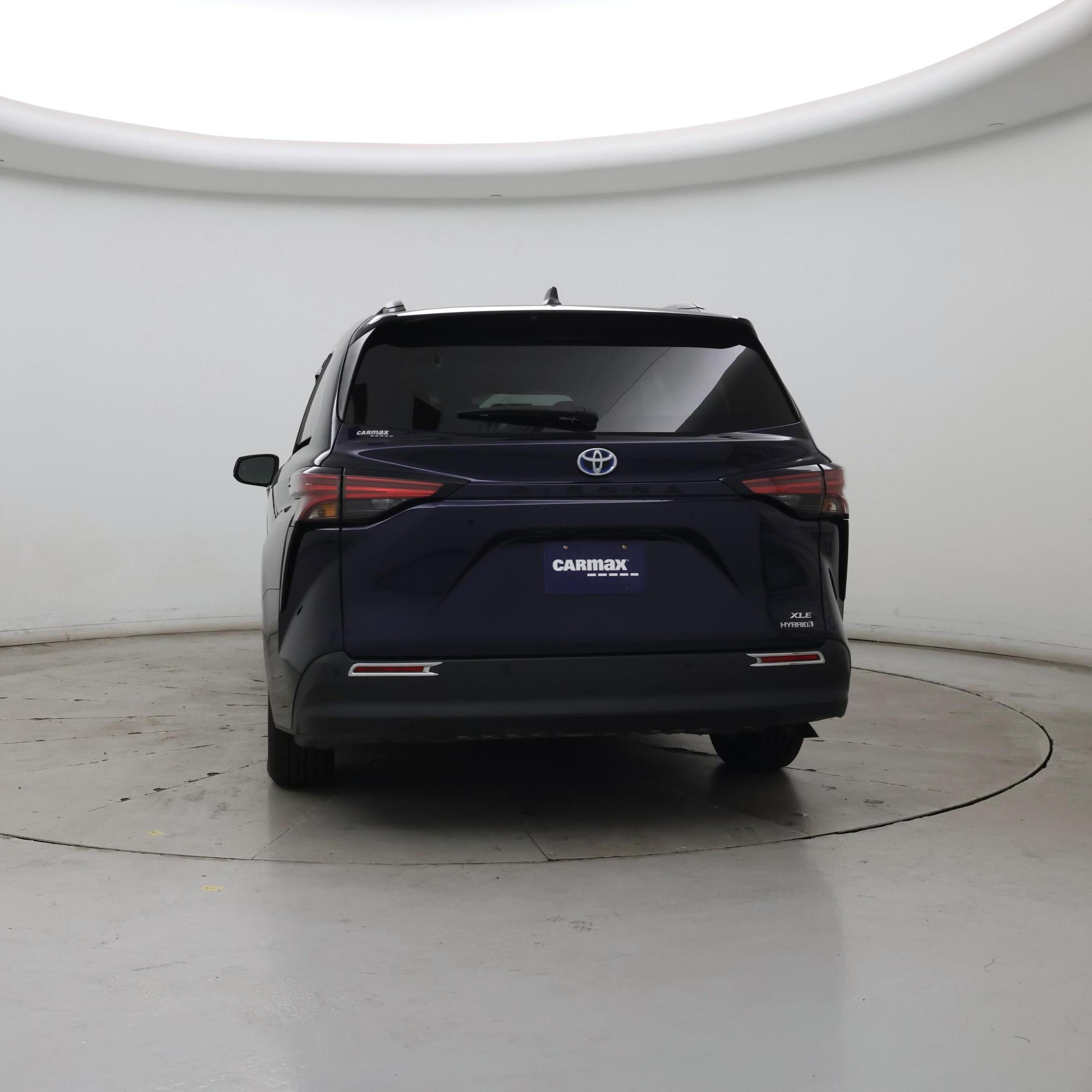 Thumbnail: 2022 Toyota Sienna - 6