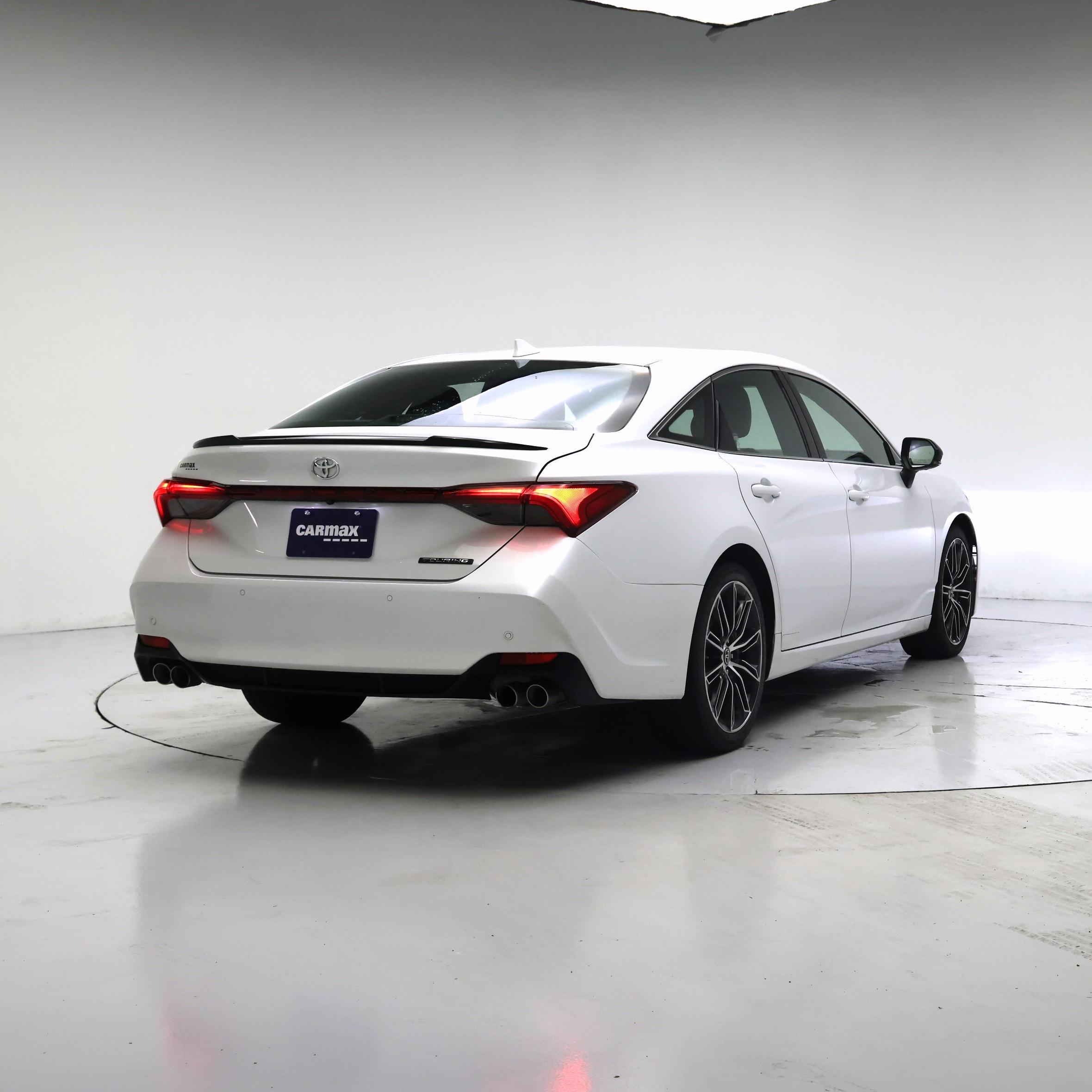 Thumbnail: 2019 Toyota Avalon - 8
