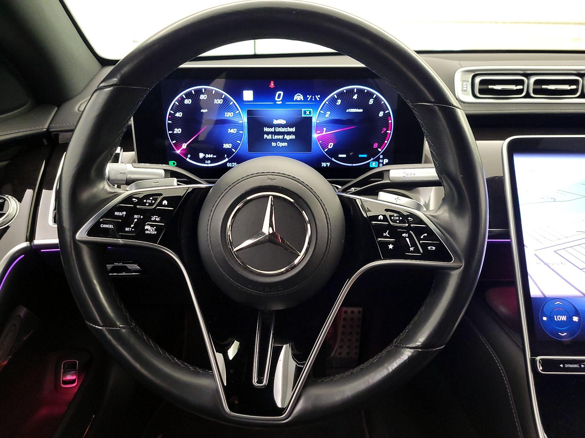 Thumbnail: 2022 Mercedes-Benz S-Class - 10
