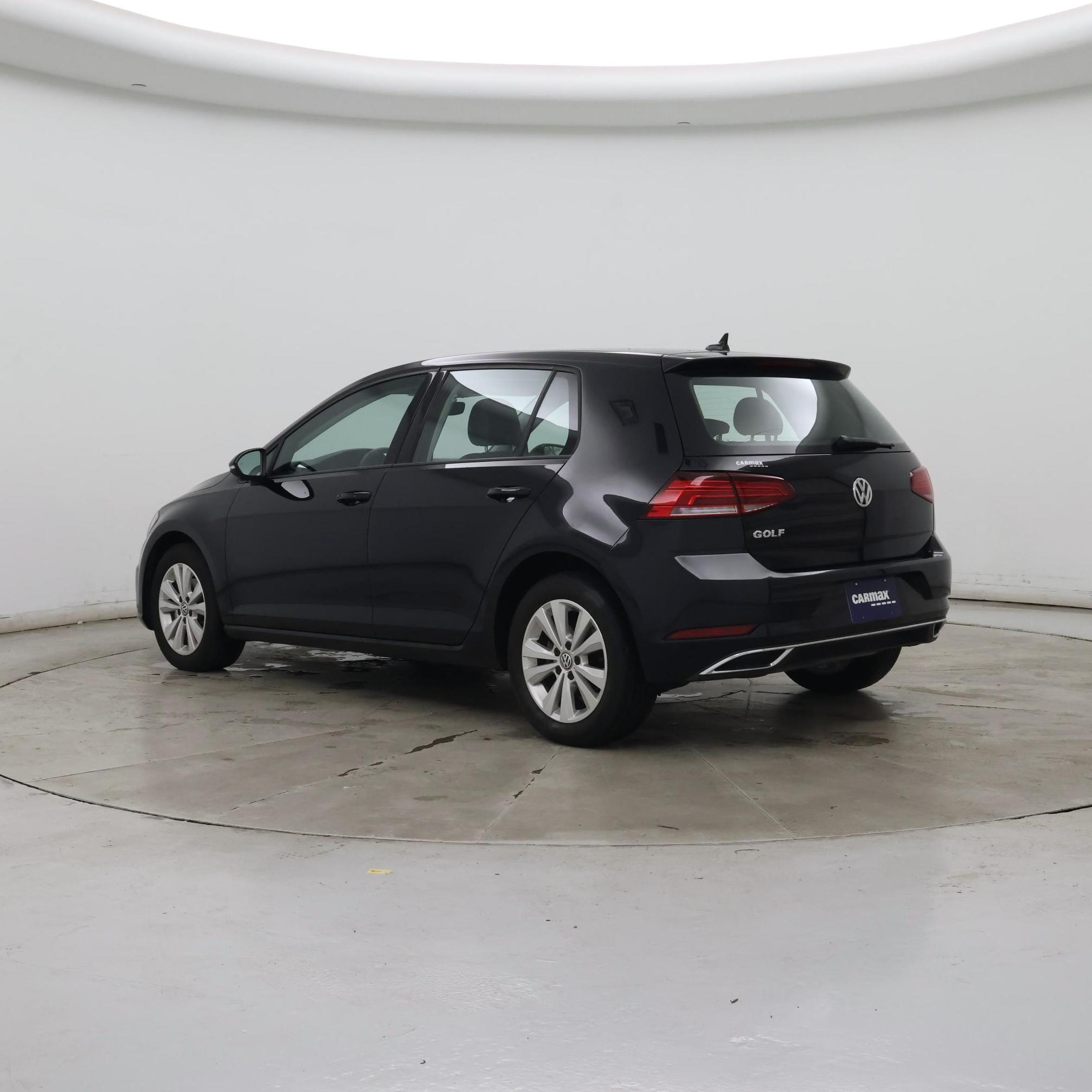 Thumbnail: 2021 Volkswagen Golf - 2