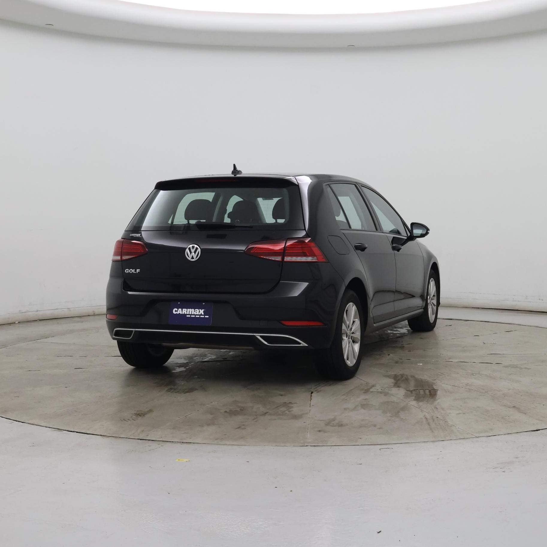 Thumbnail: 2021 Volkswagen Golf - 8