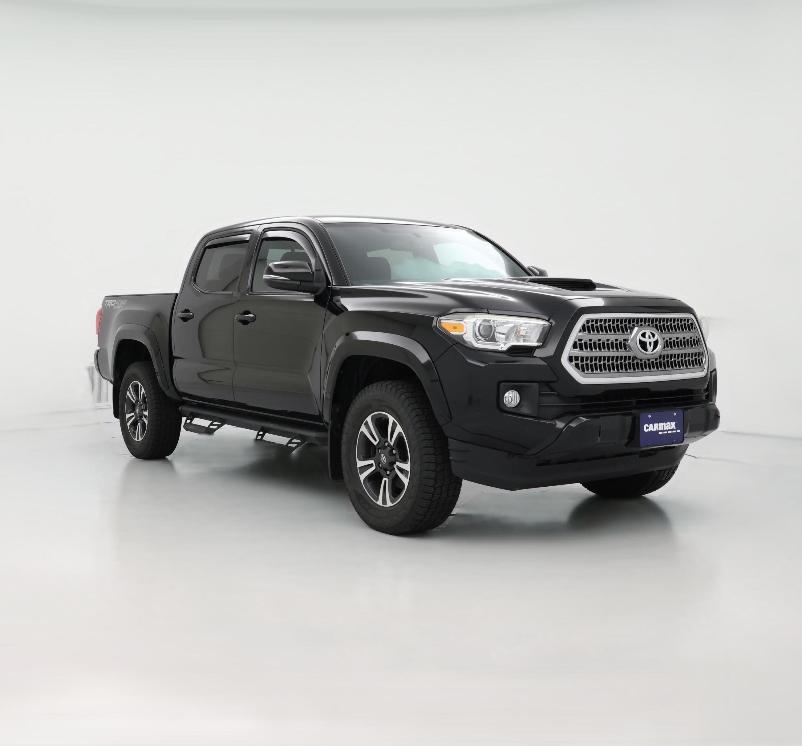 Thumbnail: 2016 Toyota Tacoma - 1