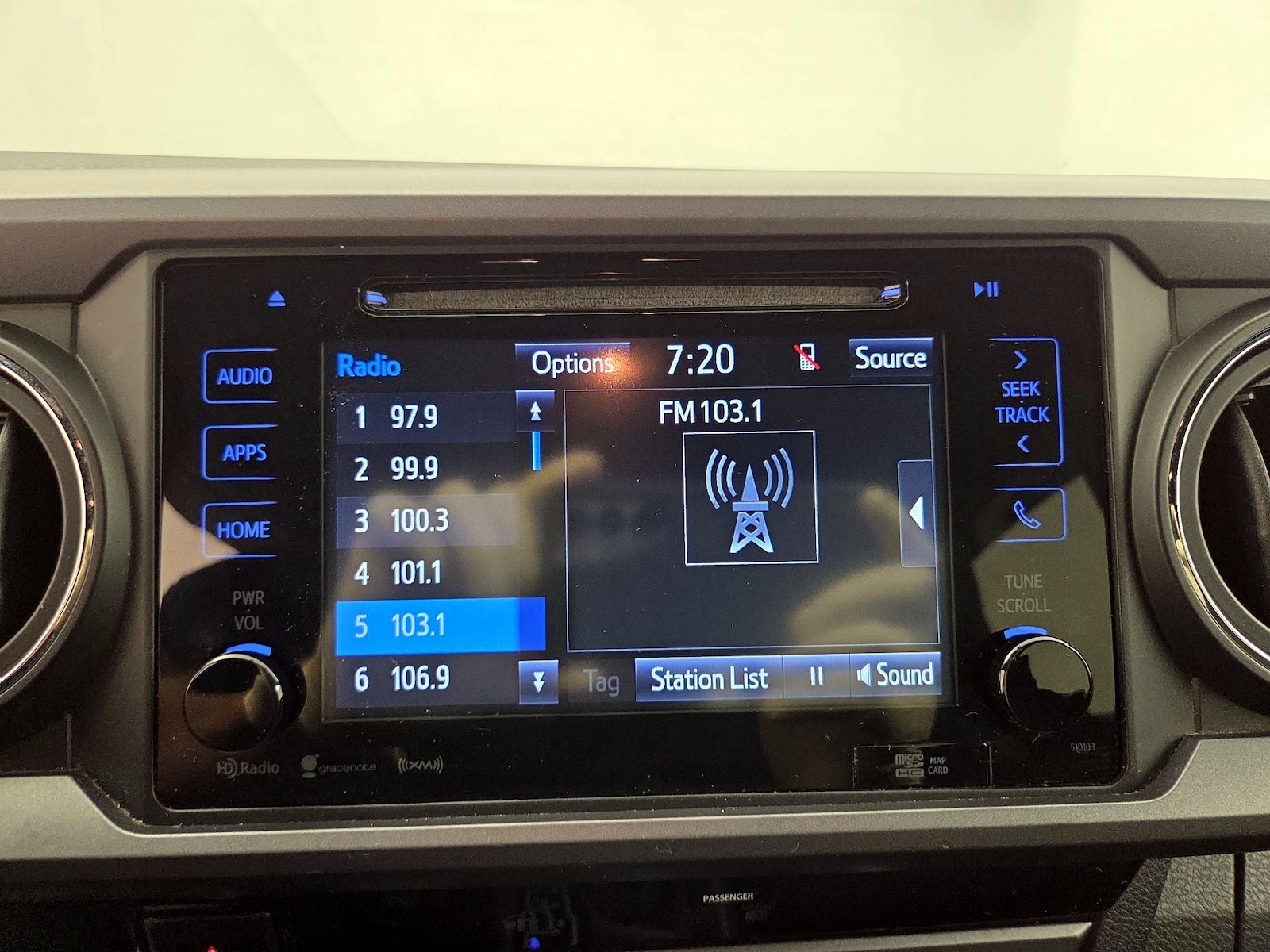 2016 Toyota Tacoma TRD Sport - Photo 17