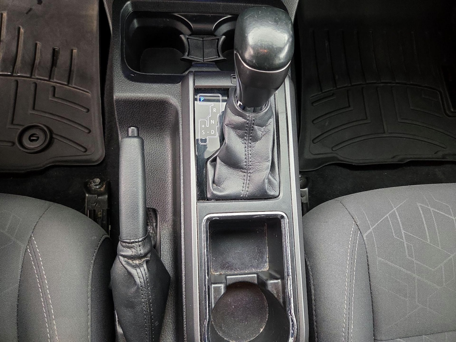 2016 Toyota Tacoma TRD Sport - Photo 19