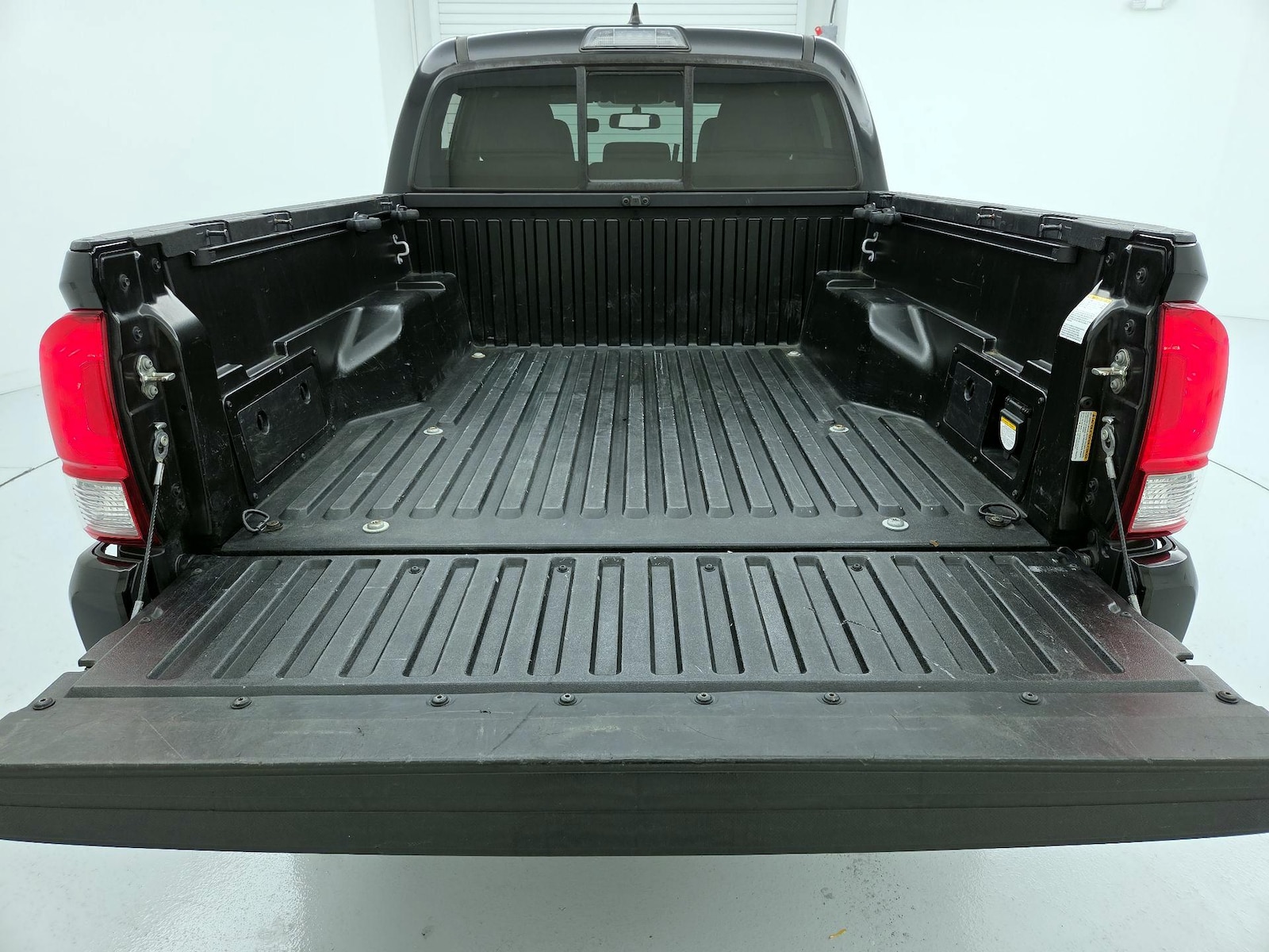2016 Toyota Tacoma TRD Sport - Photo 22