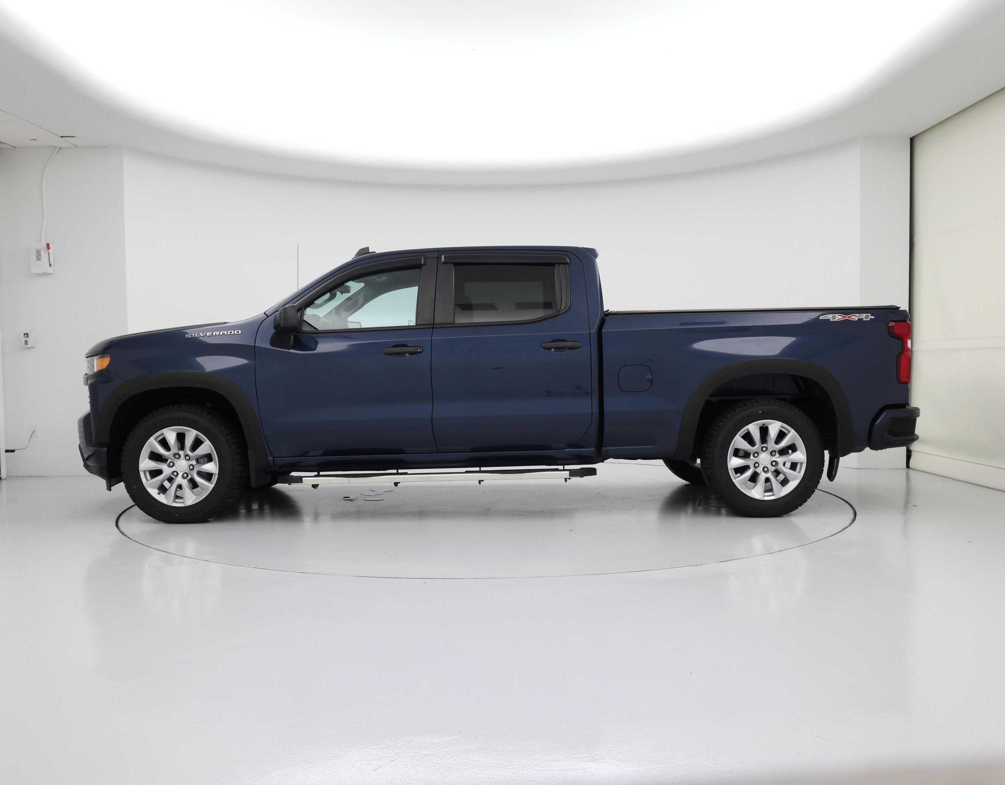 Thumbnail: 2021 Chevrolet Silverado 1500 - 3