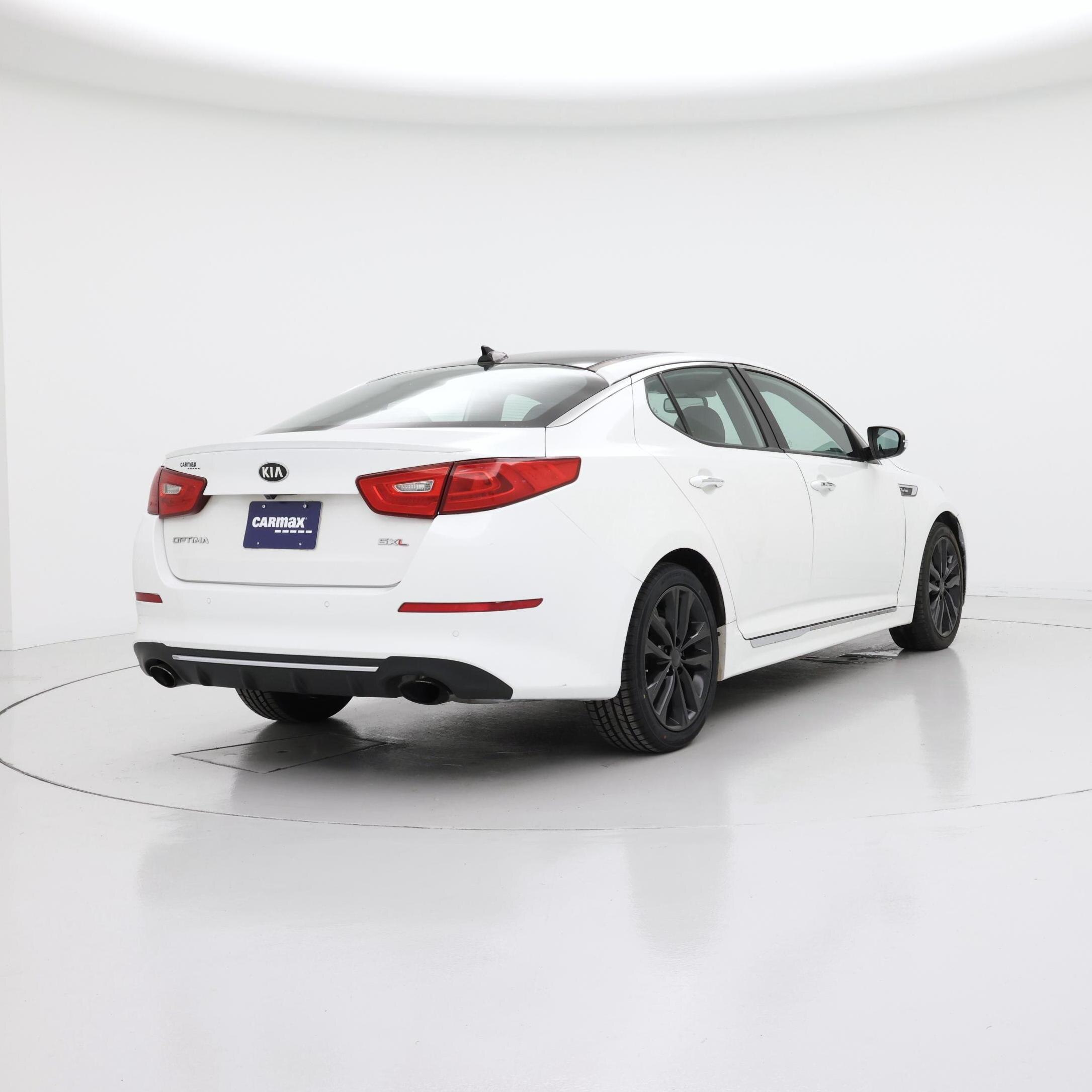 Thumbnail: 2015 Kia Optima - 8