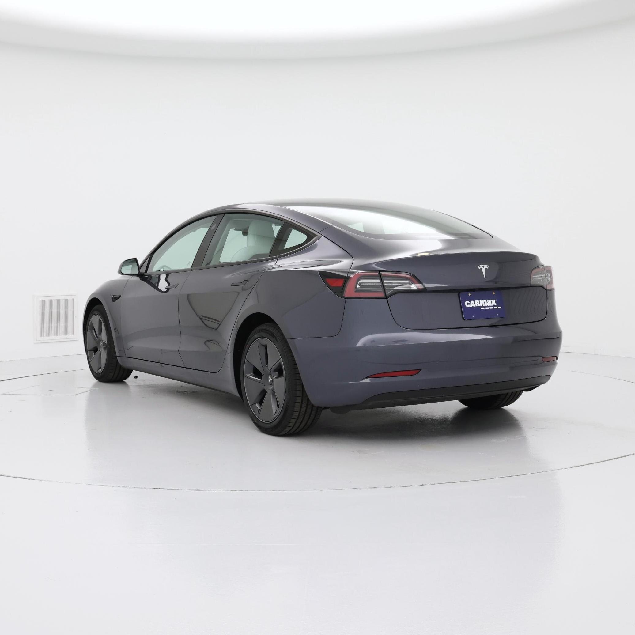 Thumbnail: 2023 Tesla Model 3 - 2