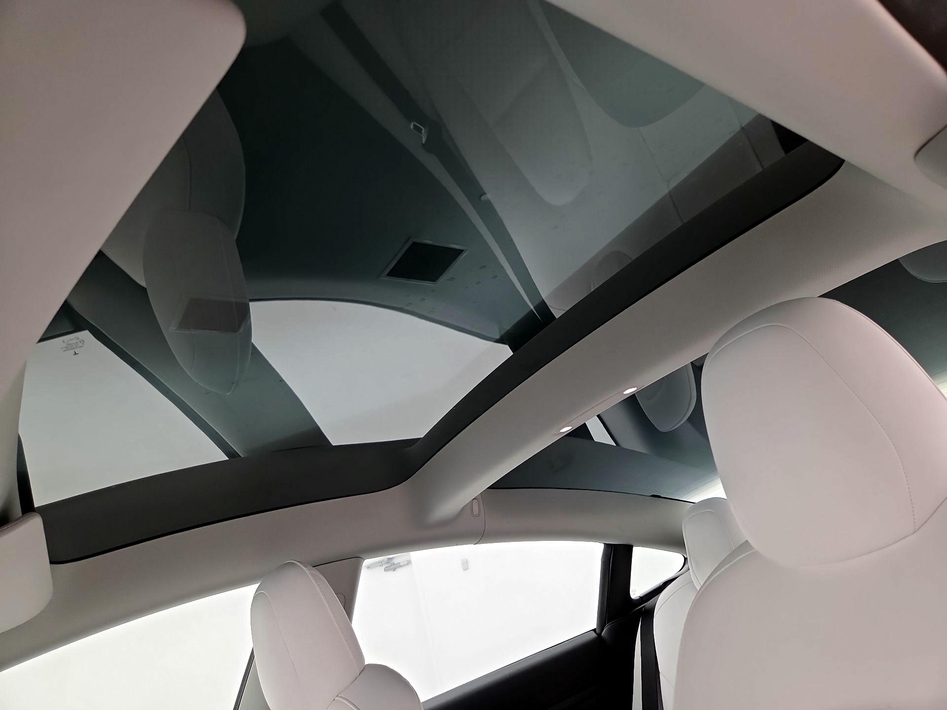 Thumbnail: 2023 Tesla Model 3 - 19
