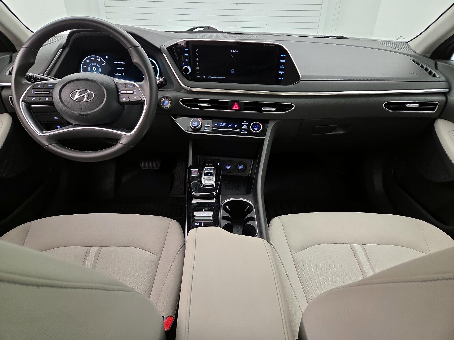 Thumbnail: 2023 Hyundai Sonata - 9