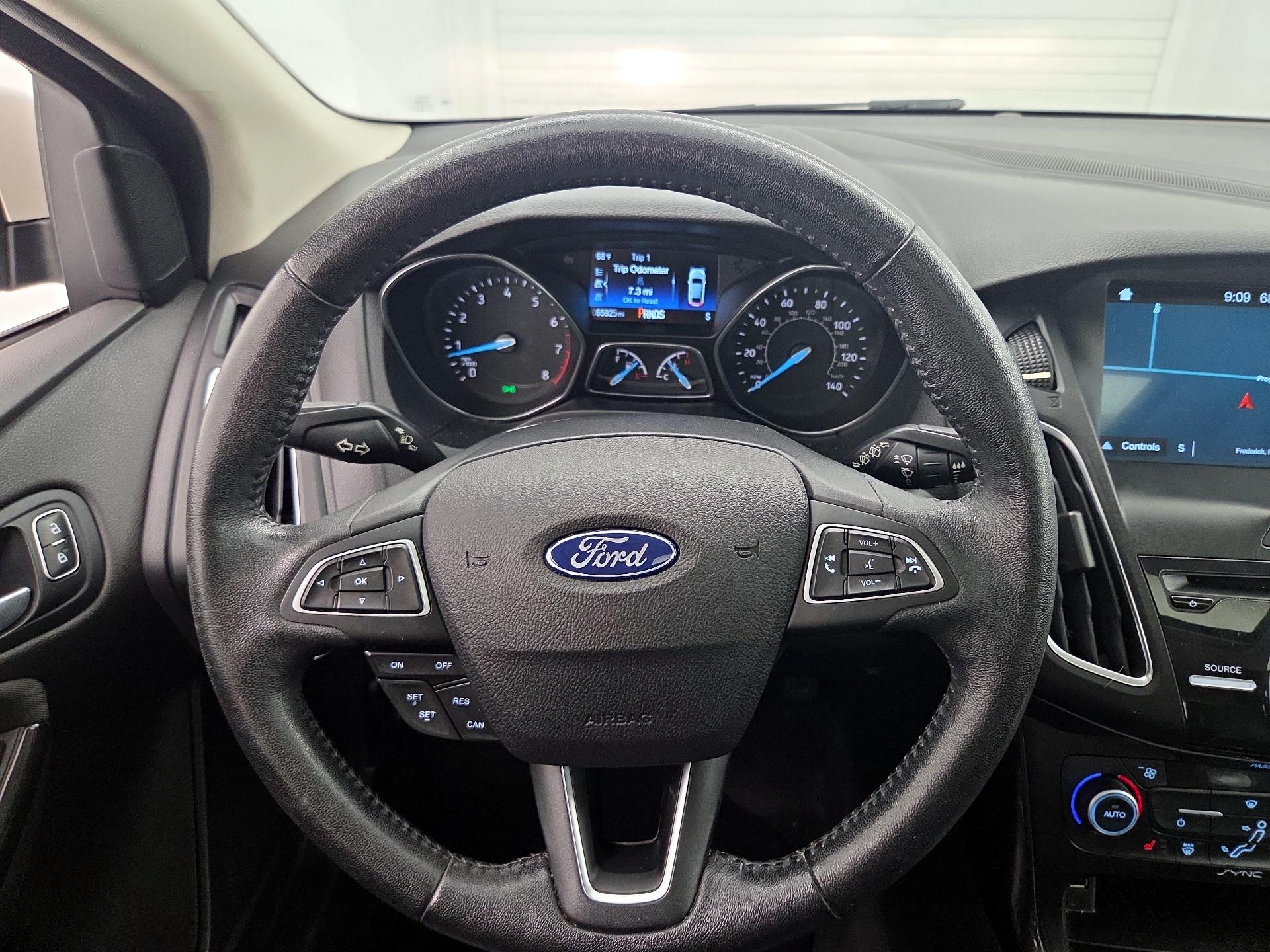 Thumbnail: 2018 Ford Focus - 10
