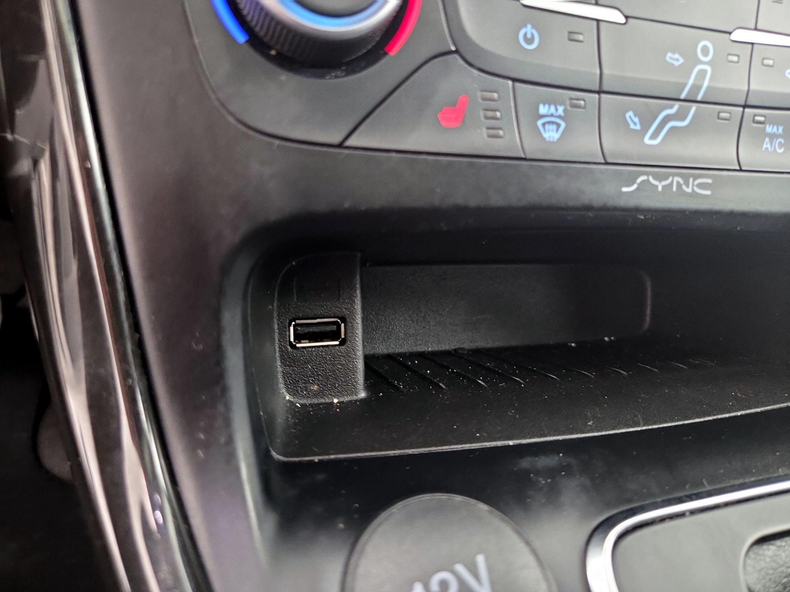 2018 Ford Focus Titanium - Photo 20
