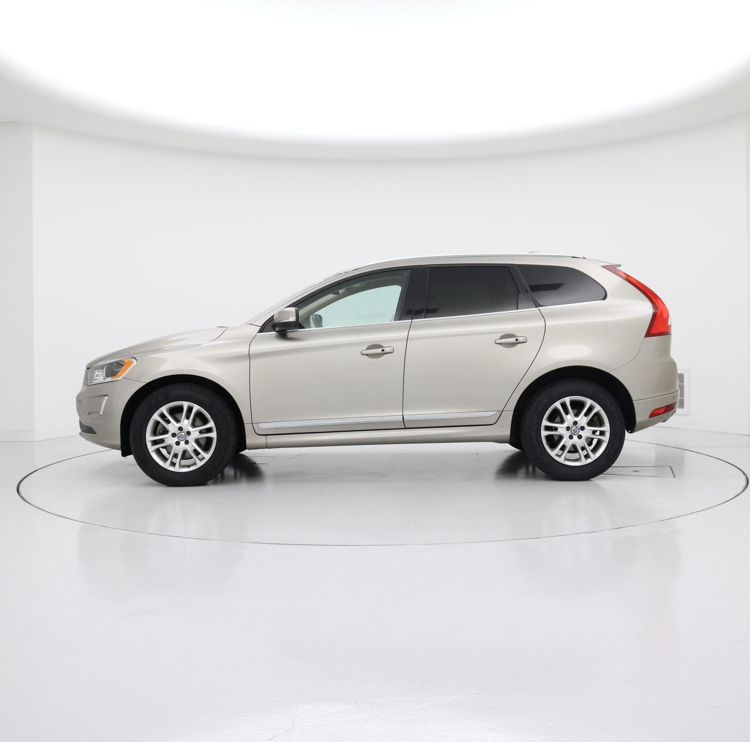 Thumbnail: 2016 Volvo XC60 - 3