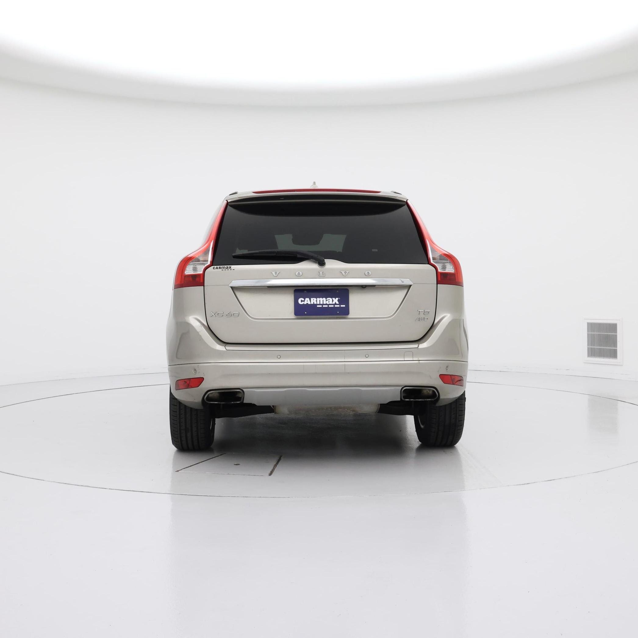 Thumbnail: 2016 Volvo XC60 - 6