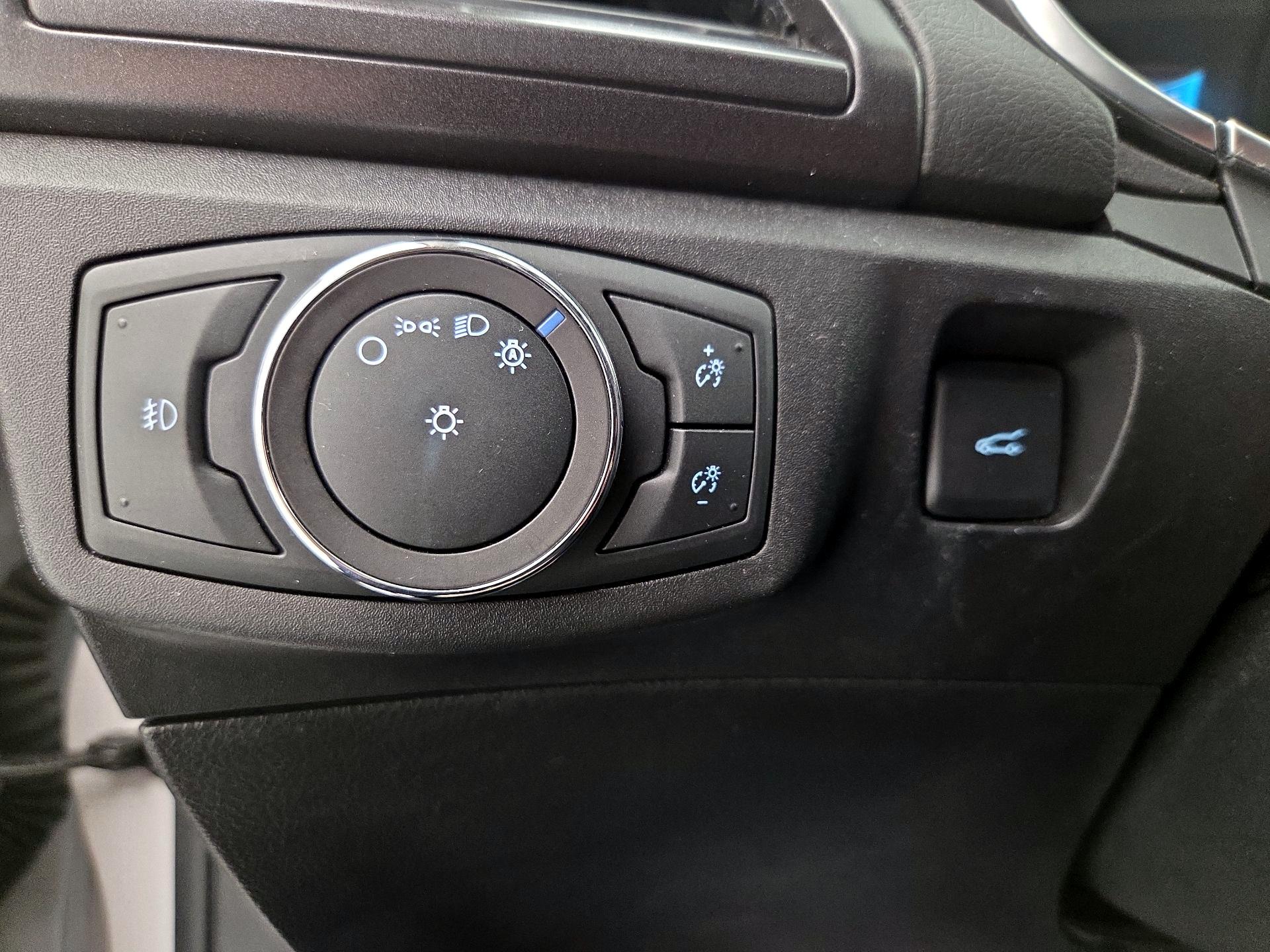 Thumbnail: 2018 Ford Fusion - 13