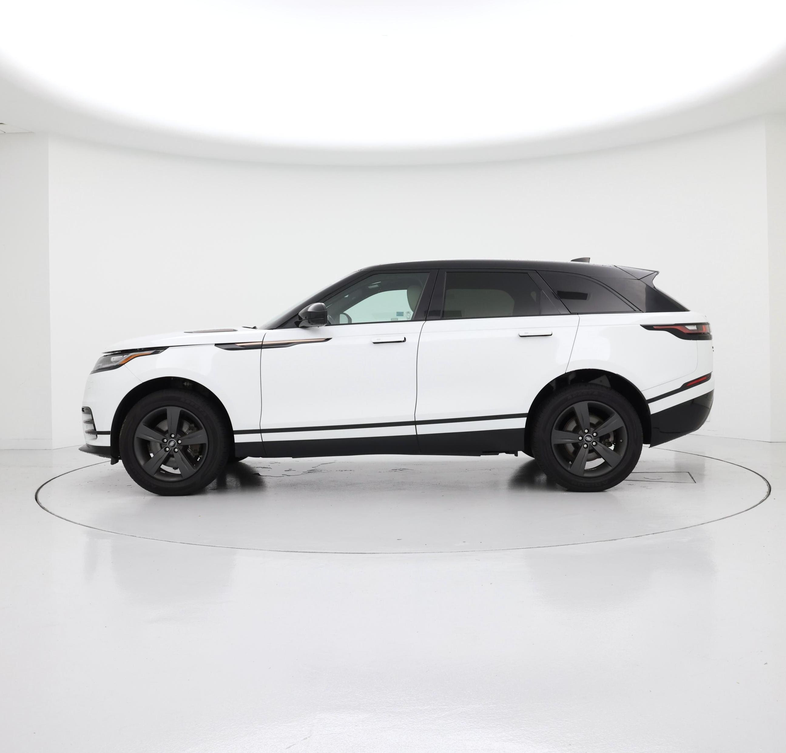 Thumbnail: 2020 Land Rover Range Rover Velar - 3
