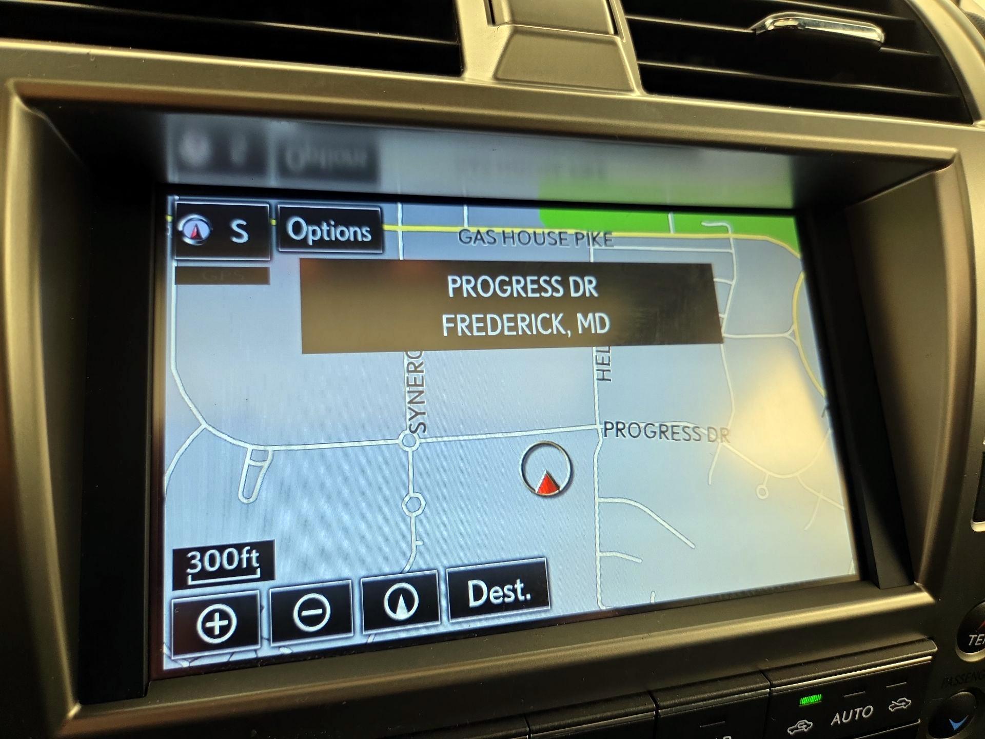 Thumbnail: 2021 Lexus GX - 14